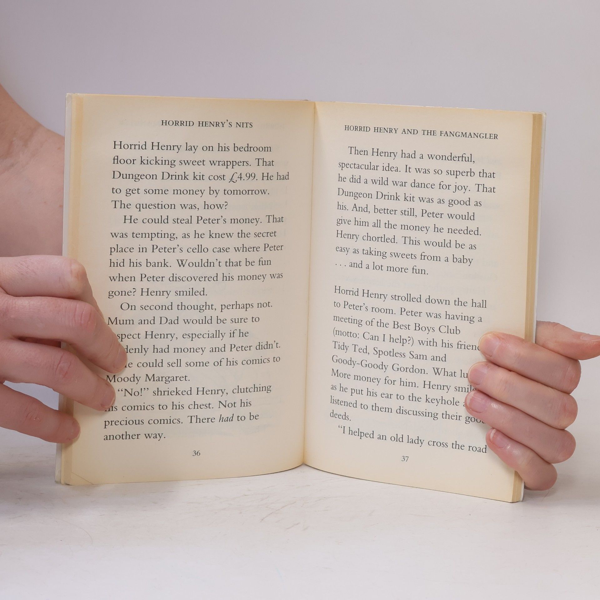 Francesca Simon Horrid Henry's nits