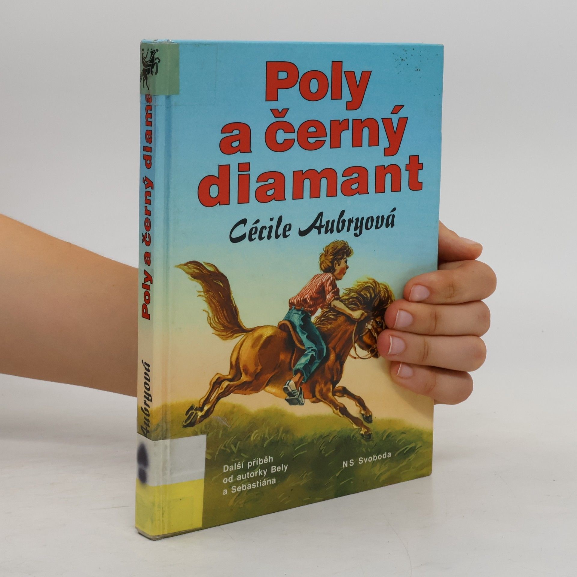 Poly a černý diamant