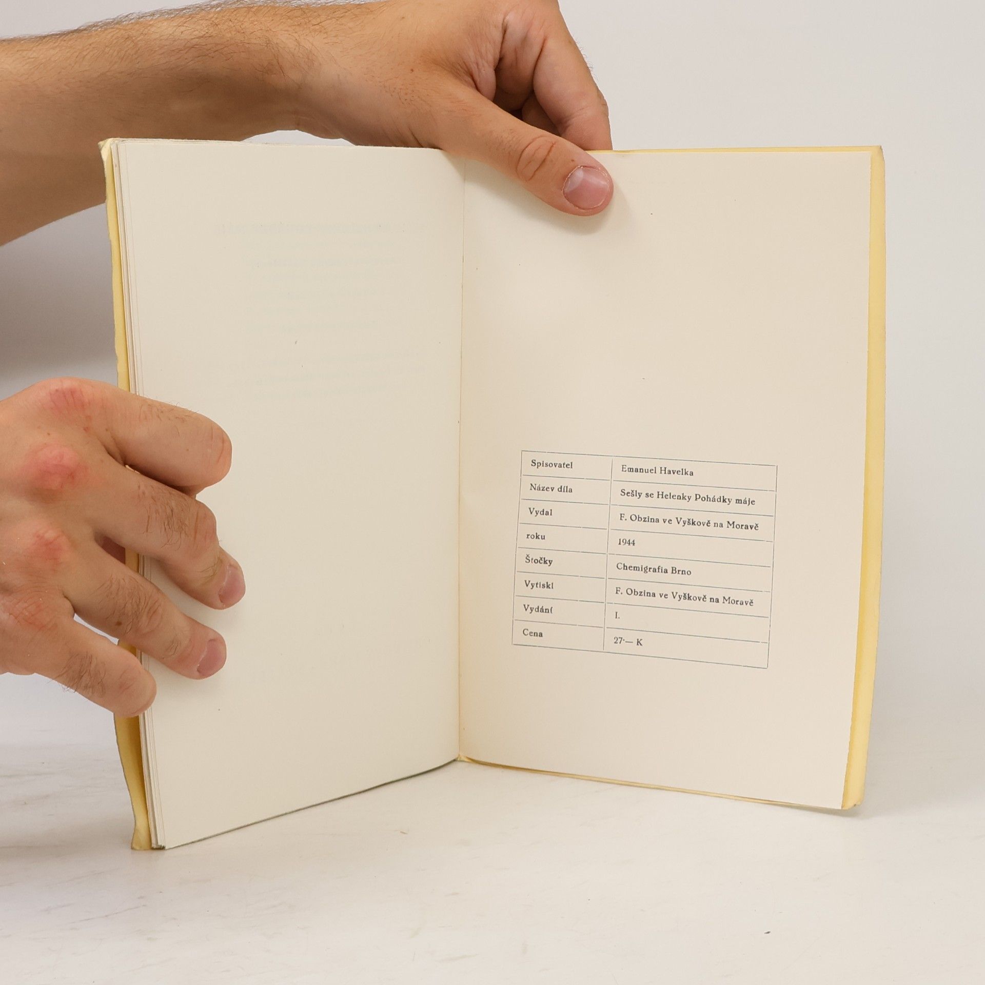 Various authors Sešly se Helenky Pohádky máje