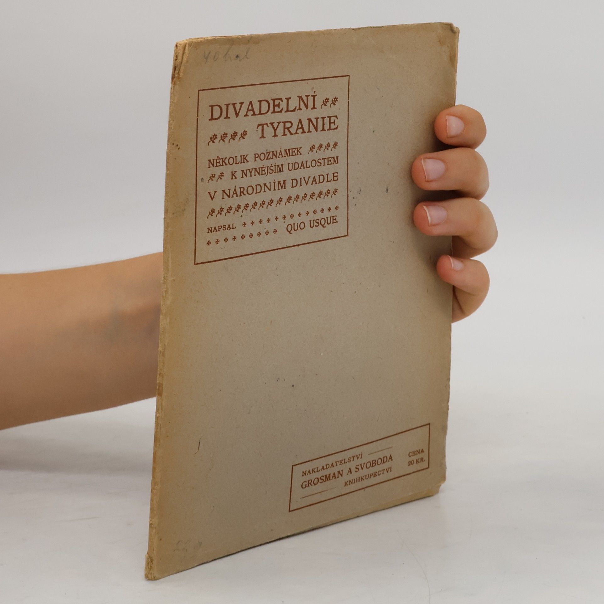 Kolektiv autorů Divadelní tyranie