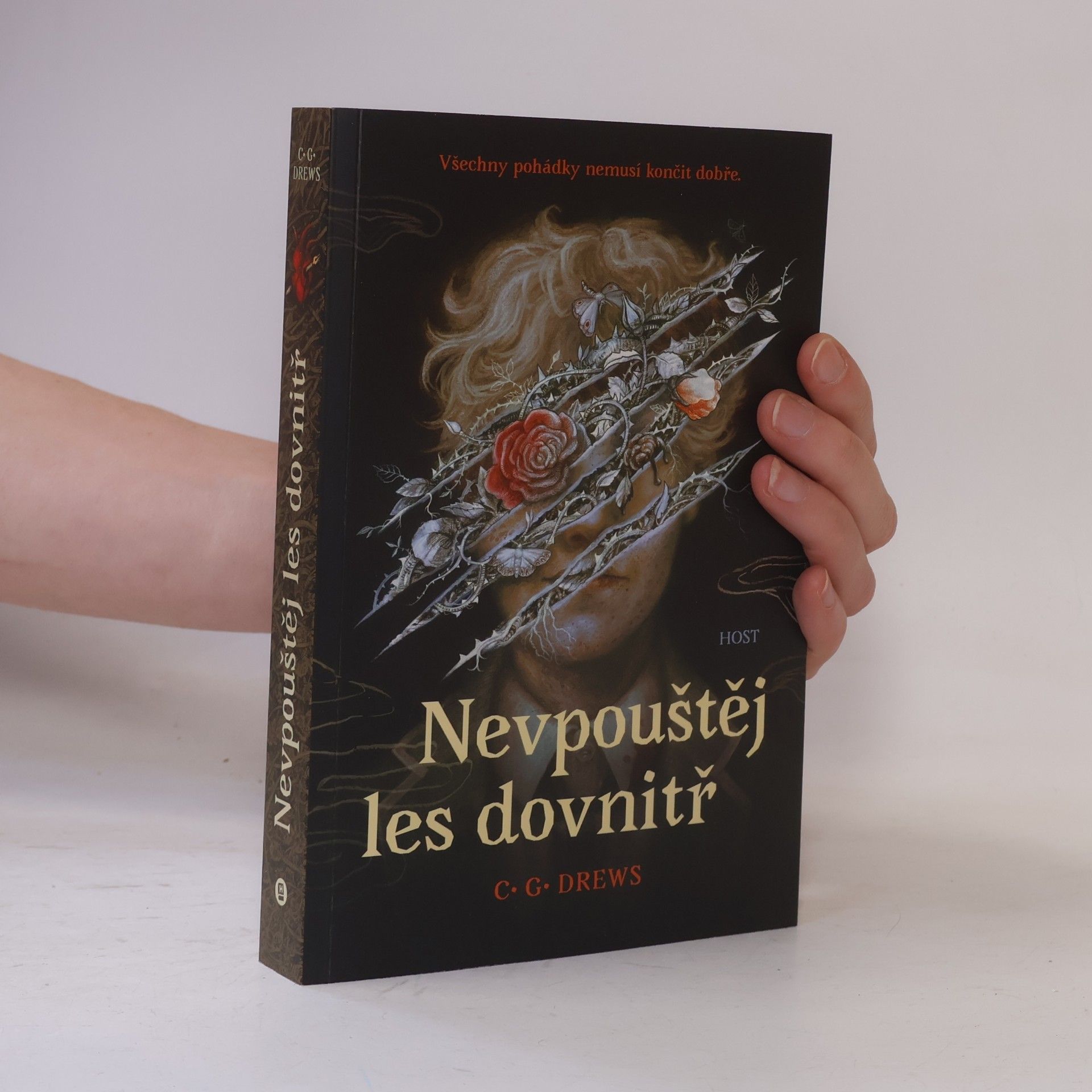 C. G. Drews Nevpouštěj les dovnitř
