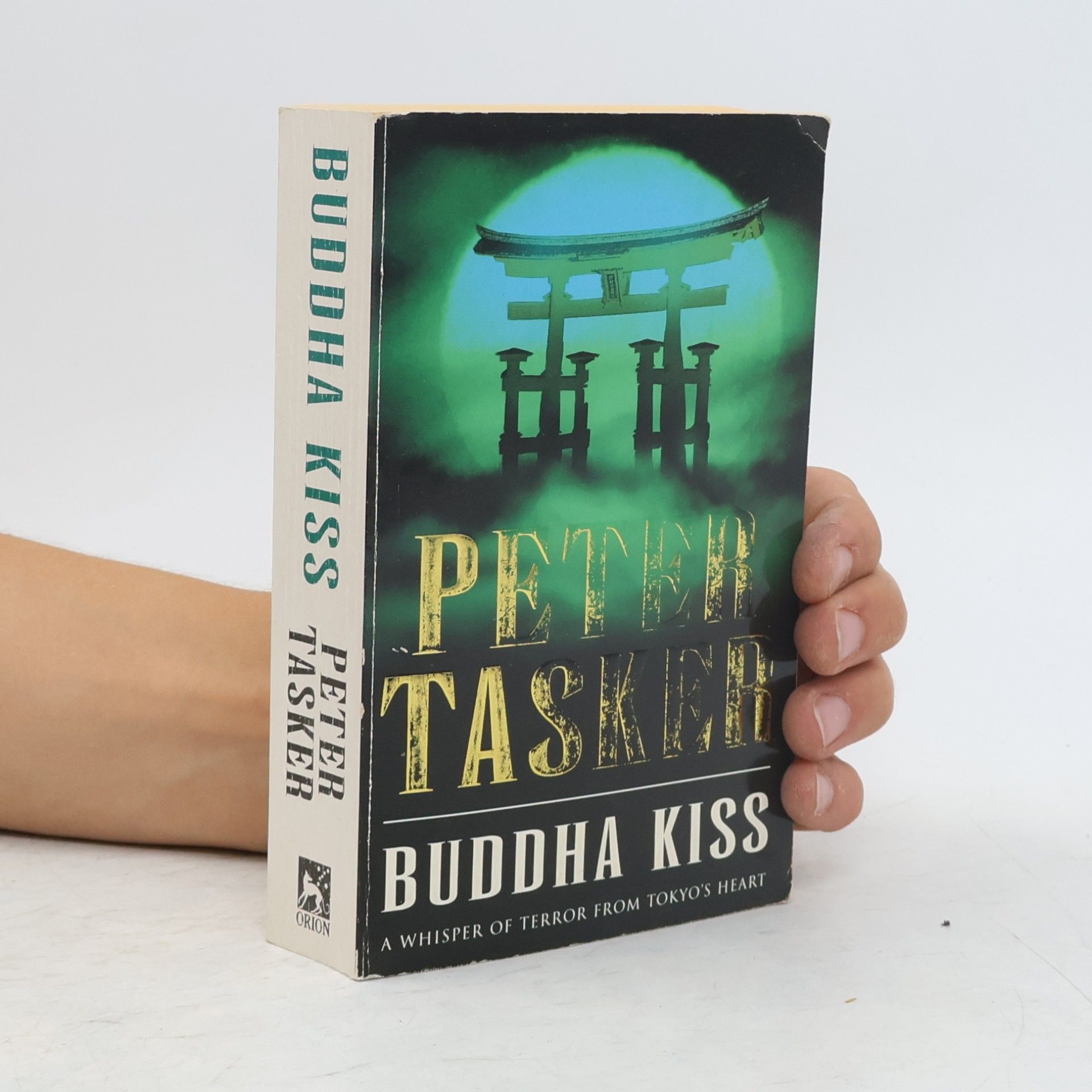 Peter Tasker The Buddha Kiss