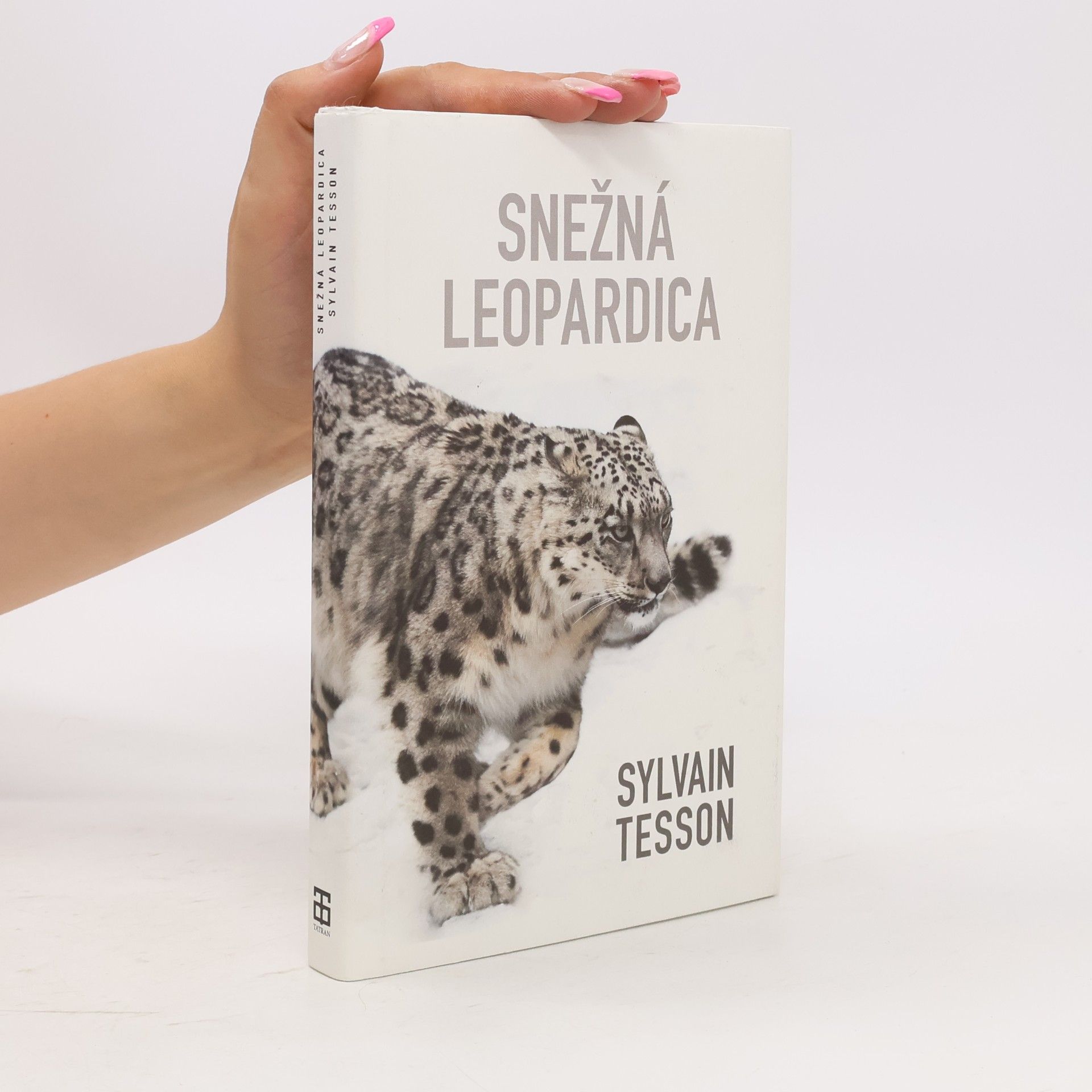 Sylvain Tesson Snežná leopardica