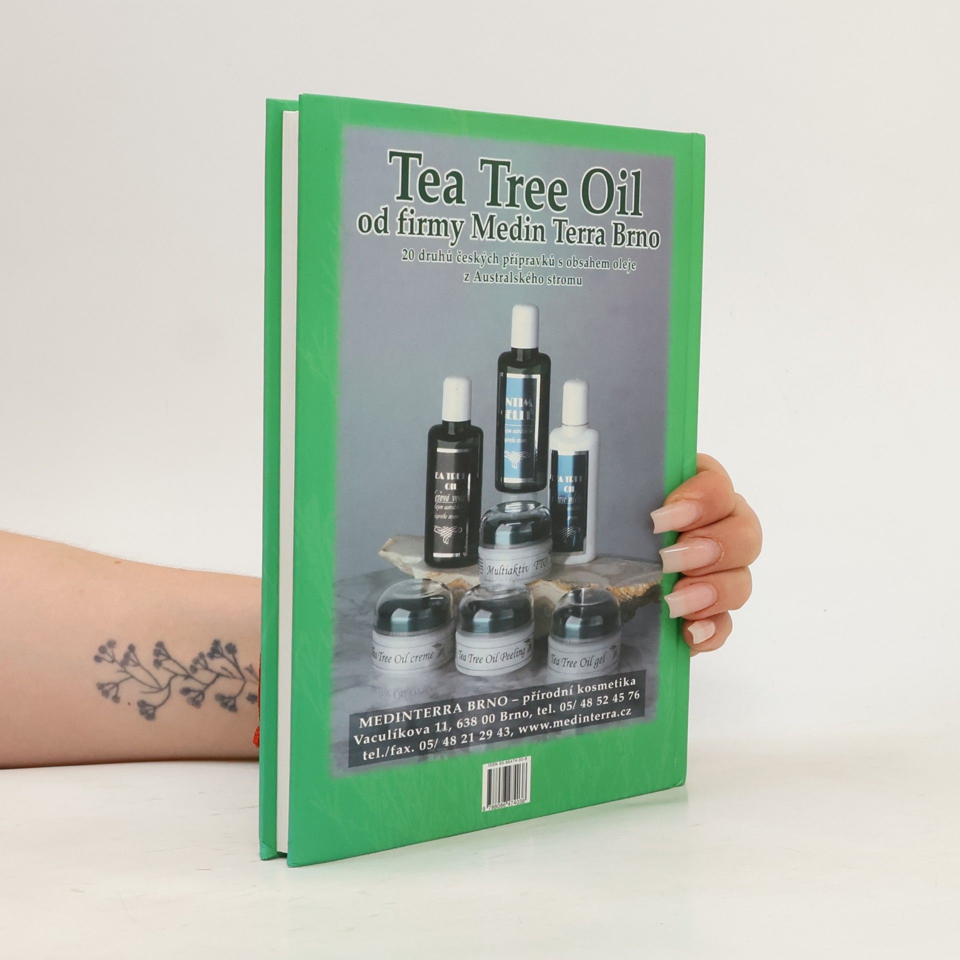 Susanne Poth Tea Tree Oil domácí lékař