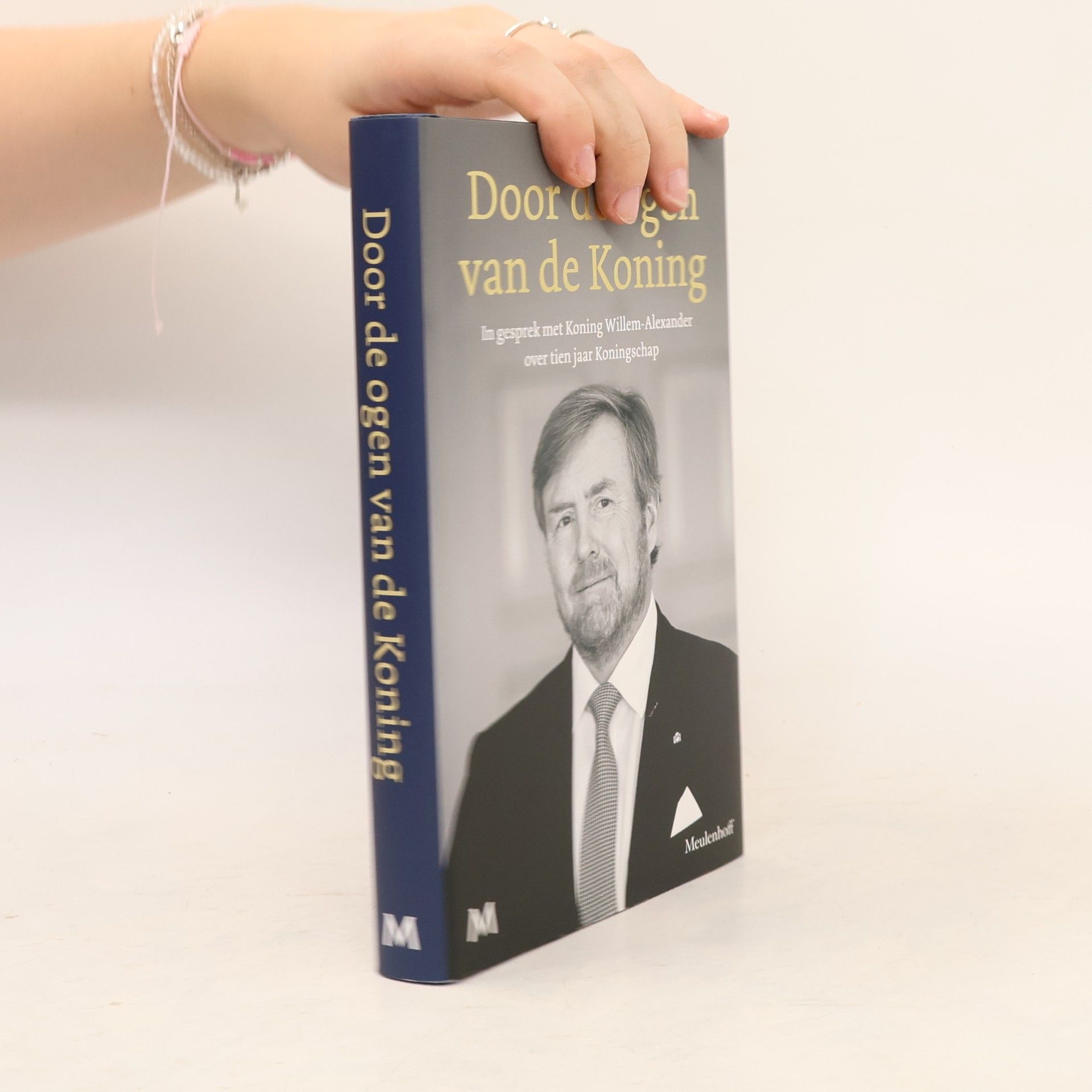 Koen van Santvoord Door de ogen van de Koning