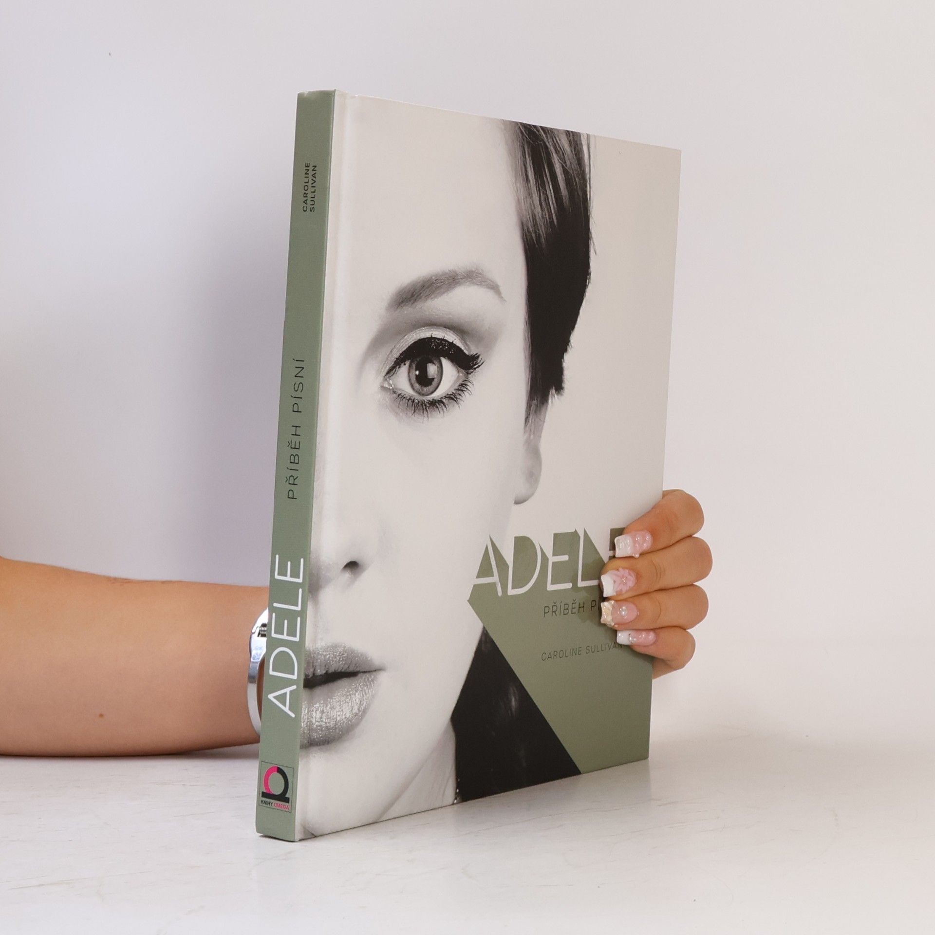 Caroline Sullivan Adele : příběh písní