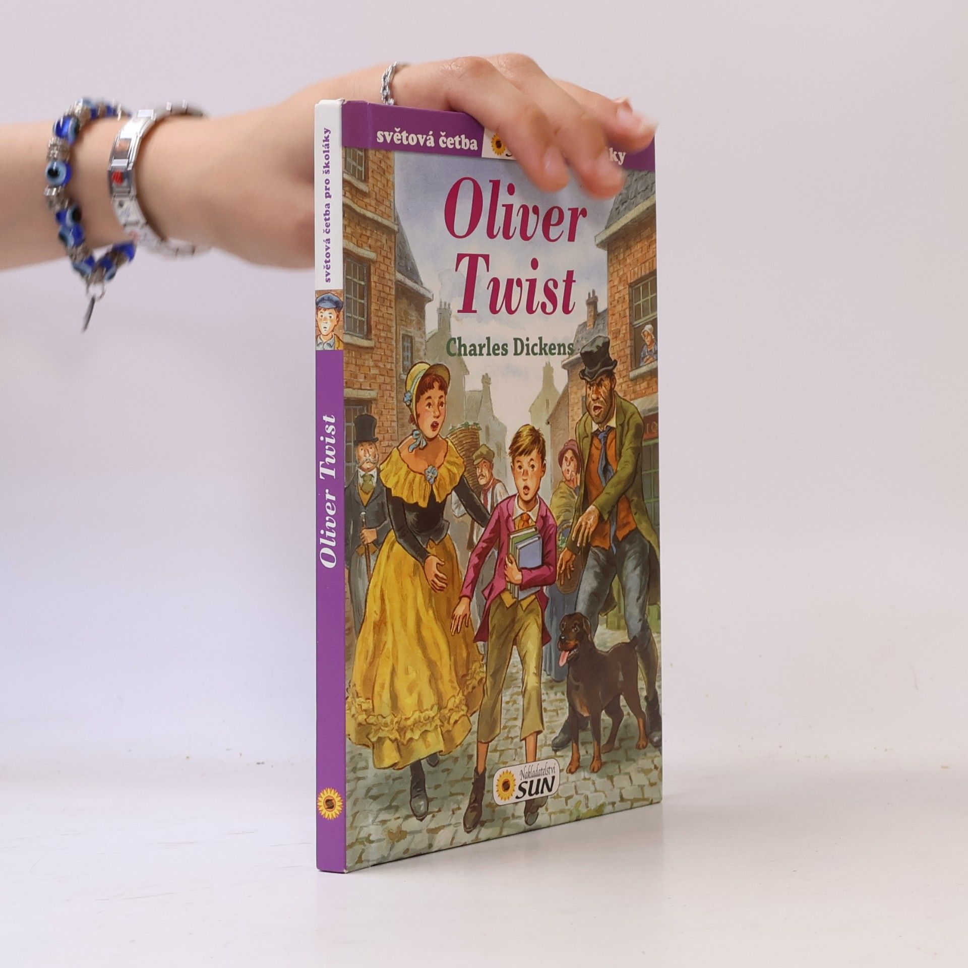 María Asensio Oliver Twist (převyprávění)