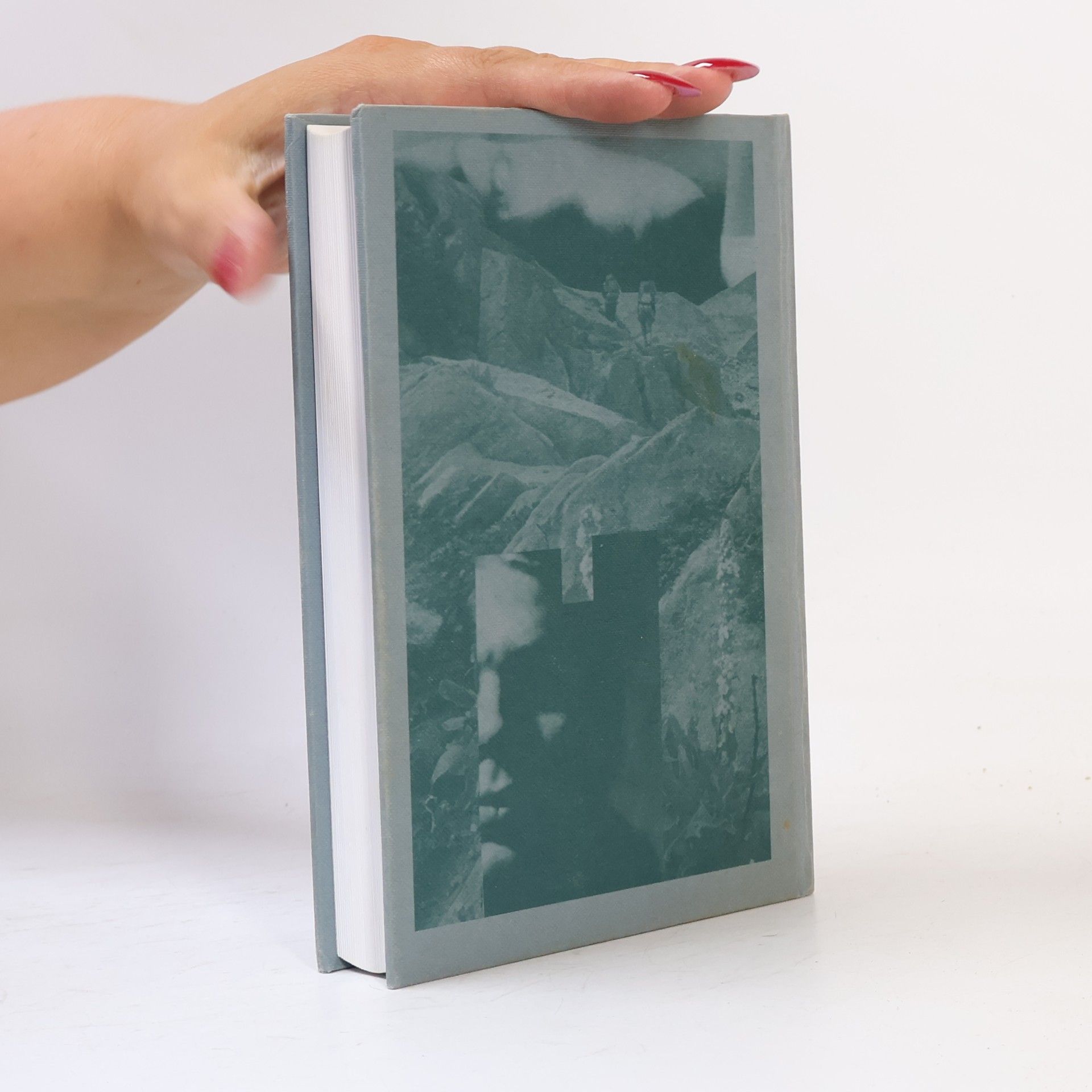 Betty Rowlands Třikrát Mel Craigová, detektiv z donucení