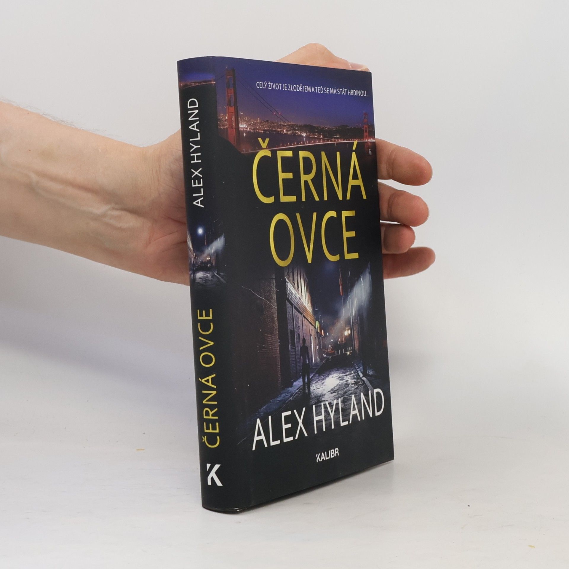 Alex Hyland Černá ovce