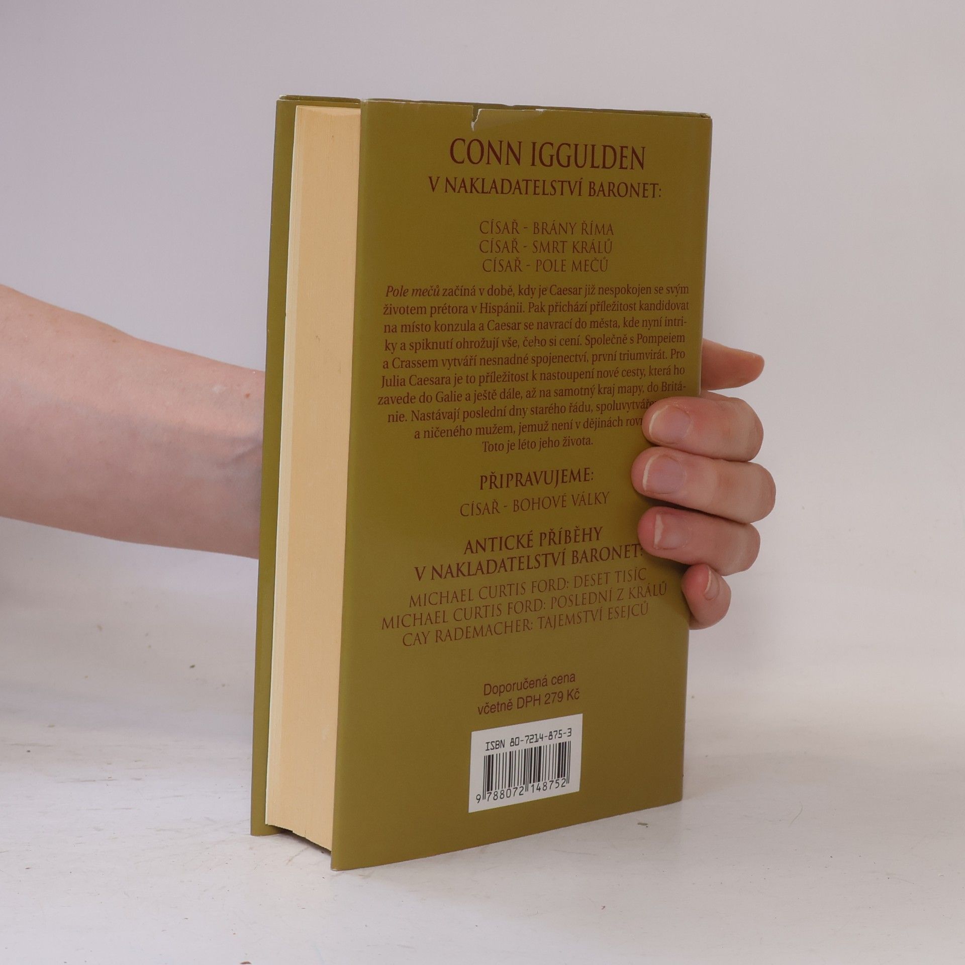 Conn Iggulden Císař 3: Pole mečů