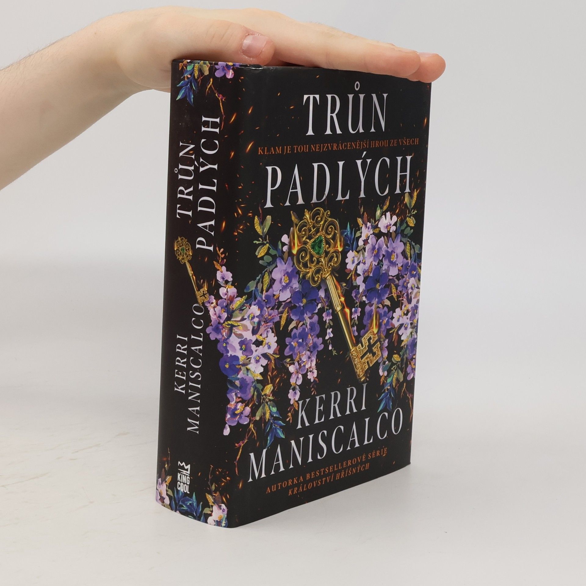 Kerri Maniscalco Trůn padlých. Princové hříchů 1