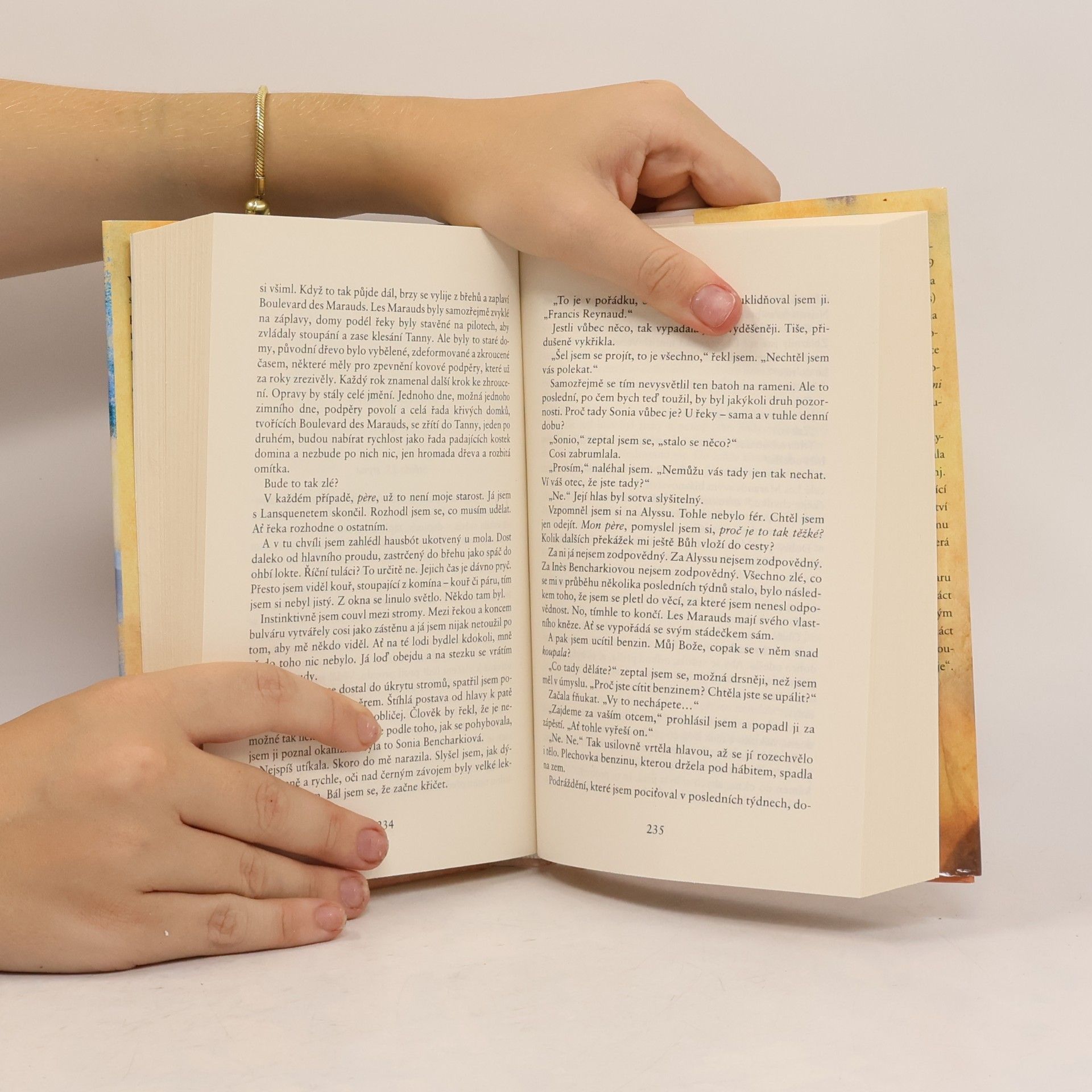 Joanne Harris Broskve pro otce Francise