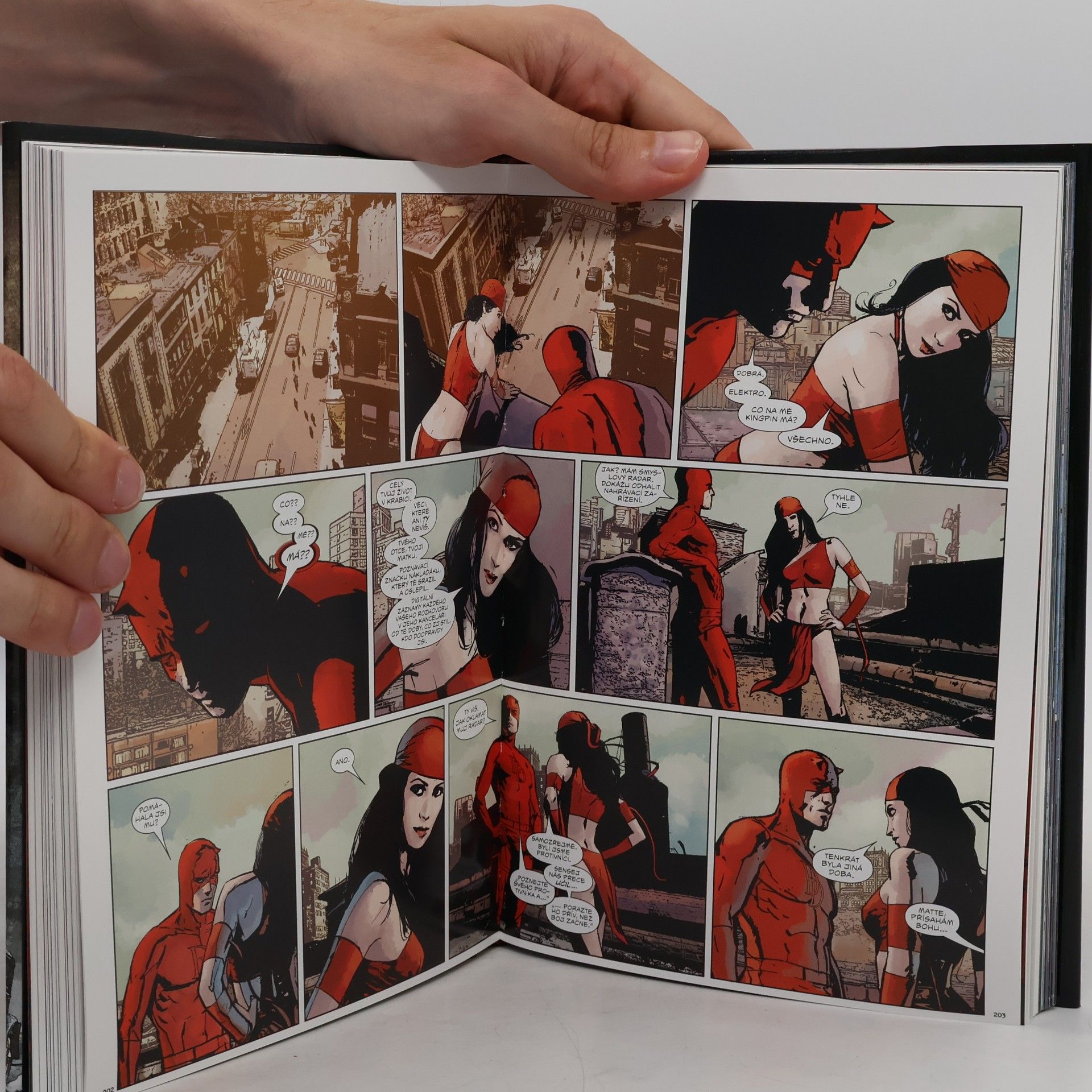 Brian Michael Bendis Daredevil Omnibus. Muž beze strachu! Kniha čtvrtá