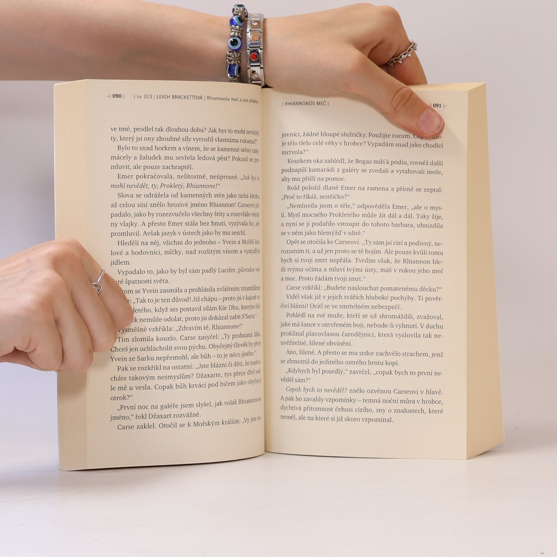 Leigh Brackett Rhiannonův meč a jiné příběhy