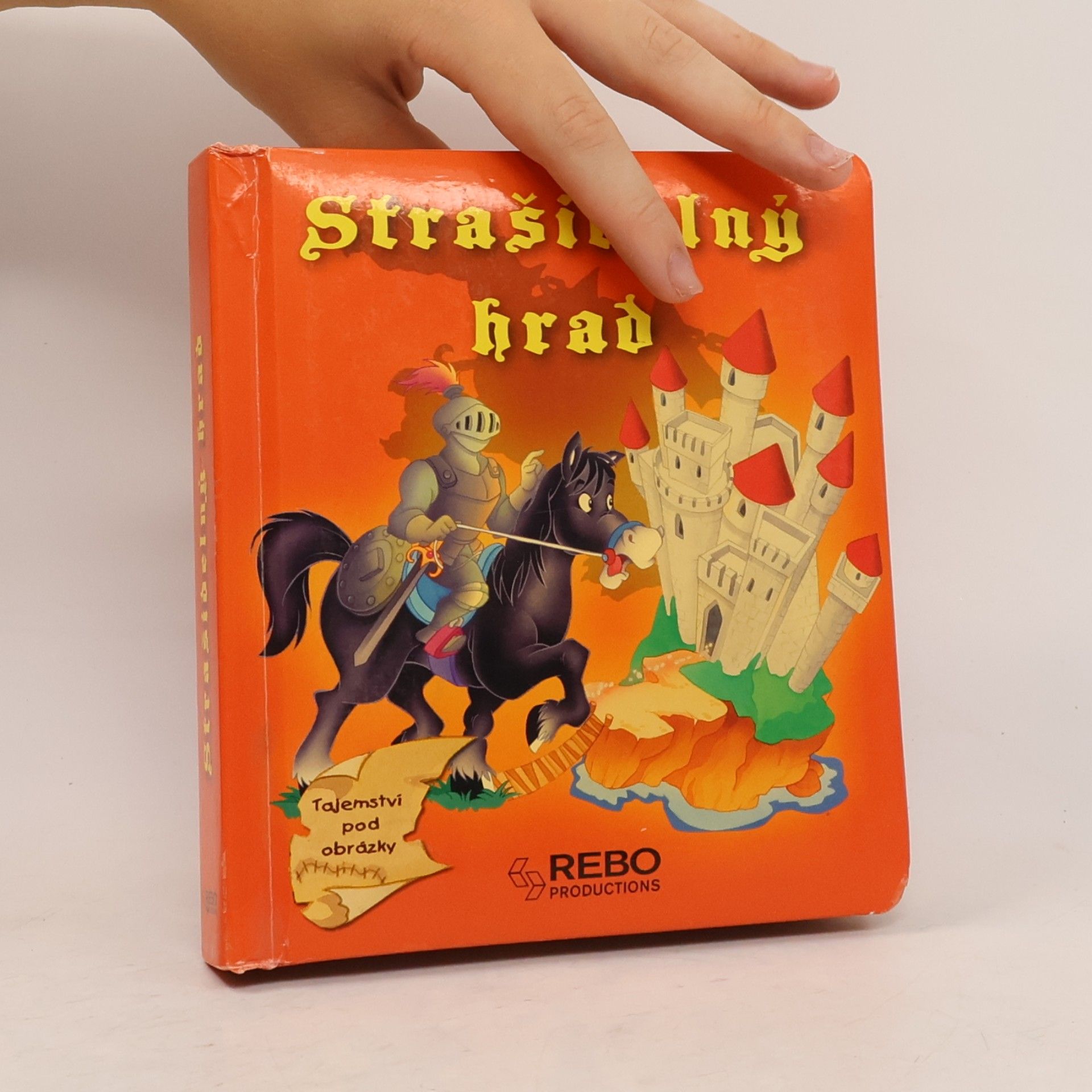Autores varios Strašidelný hrad