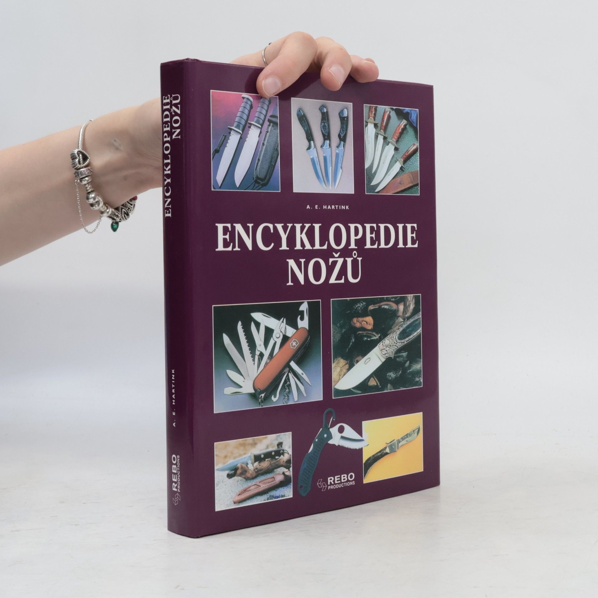 A. E. Hartink Encyklopedie nožů