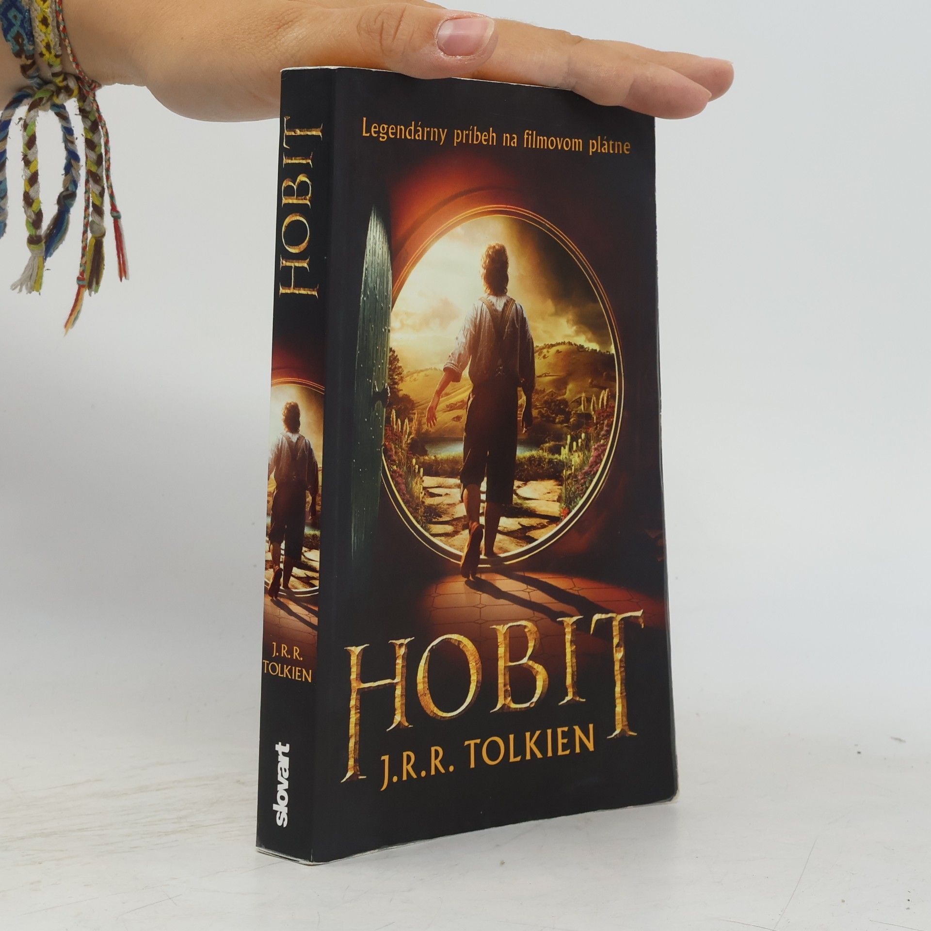 J. R. R. Tolkien Hobit (alebo Cesta tam a späť)