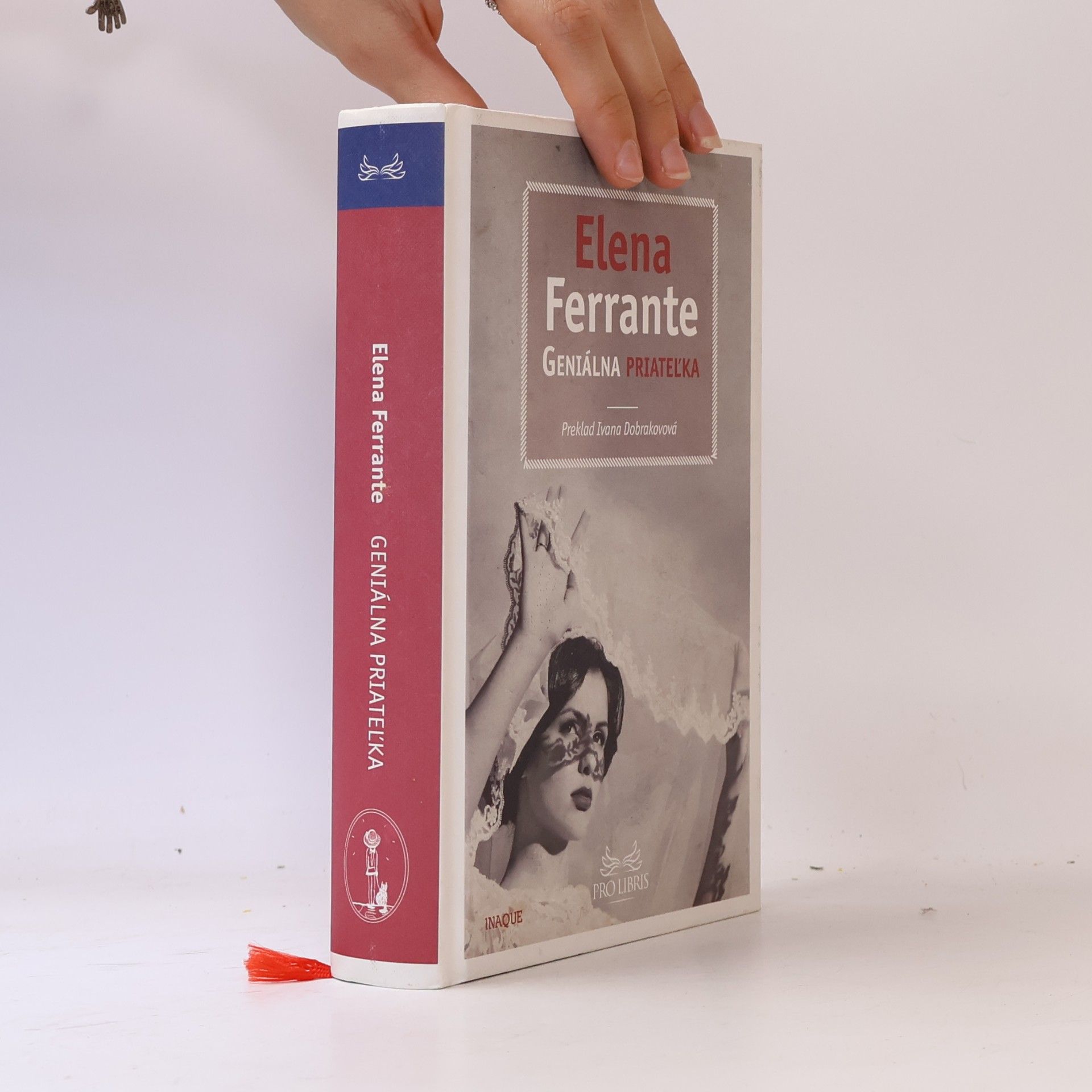 Elena Ferrante Geniálna priateľka