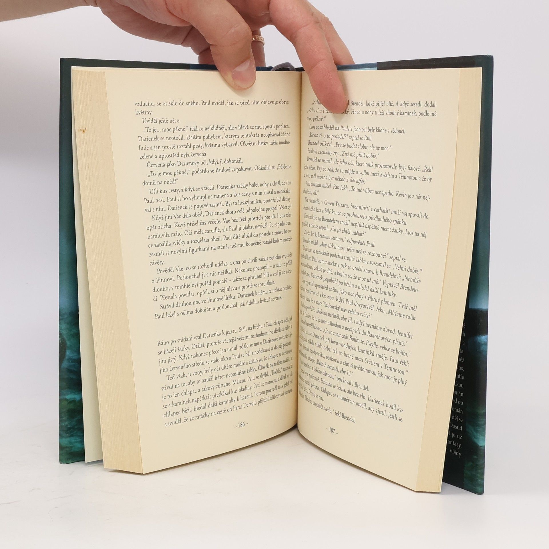 Guy Gavriel Kay Fionavarská tapiserie. Kniha druhá - Potulný oheň