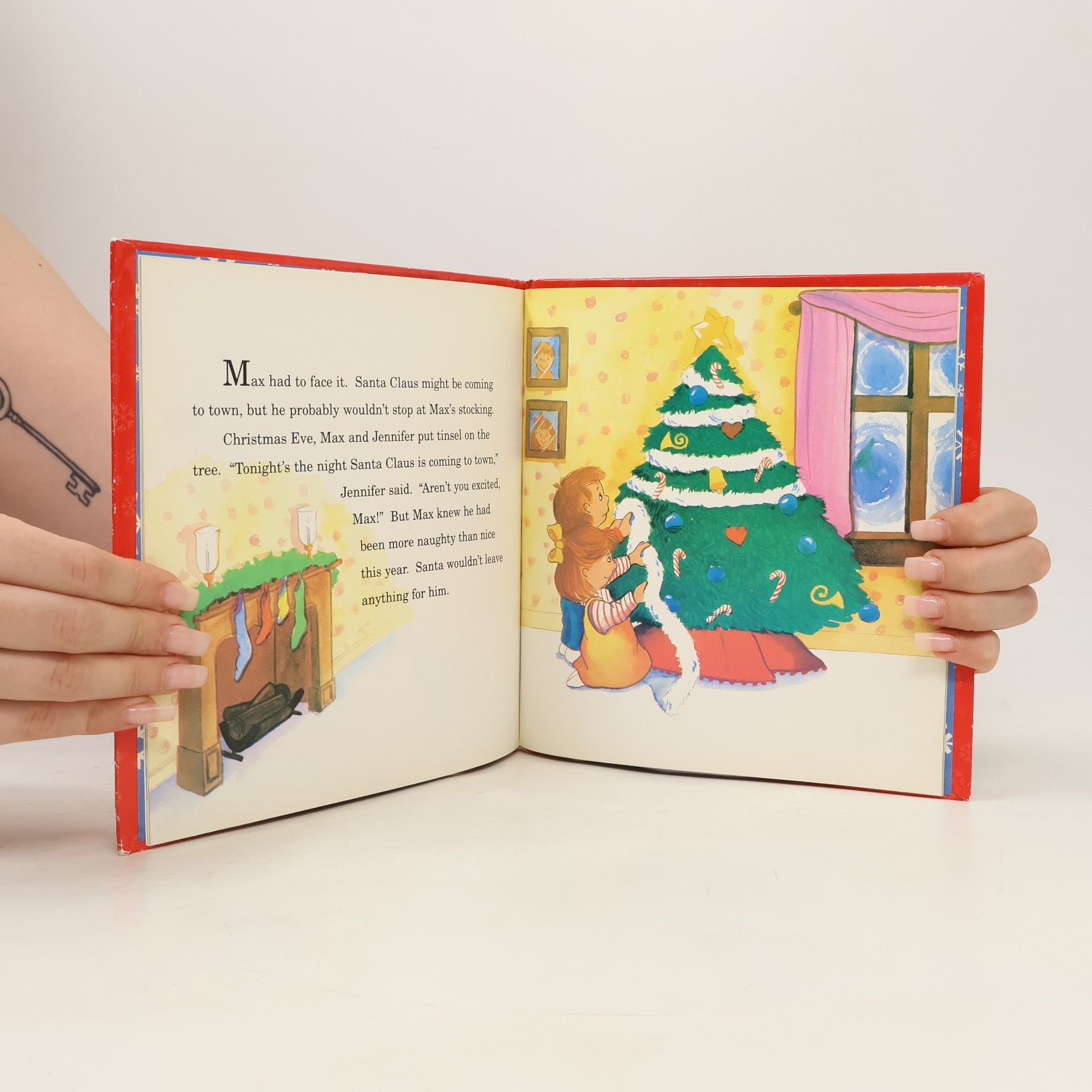 Dandi Daley Mackall Classic Holiday Collection: Santa Claus Is Coming to Town