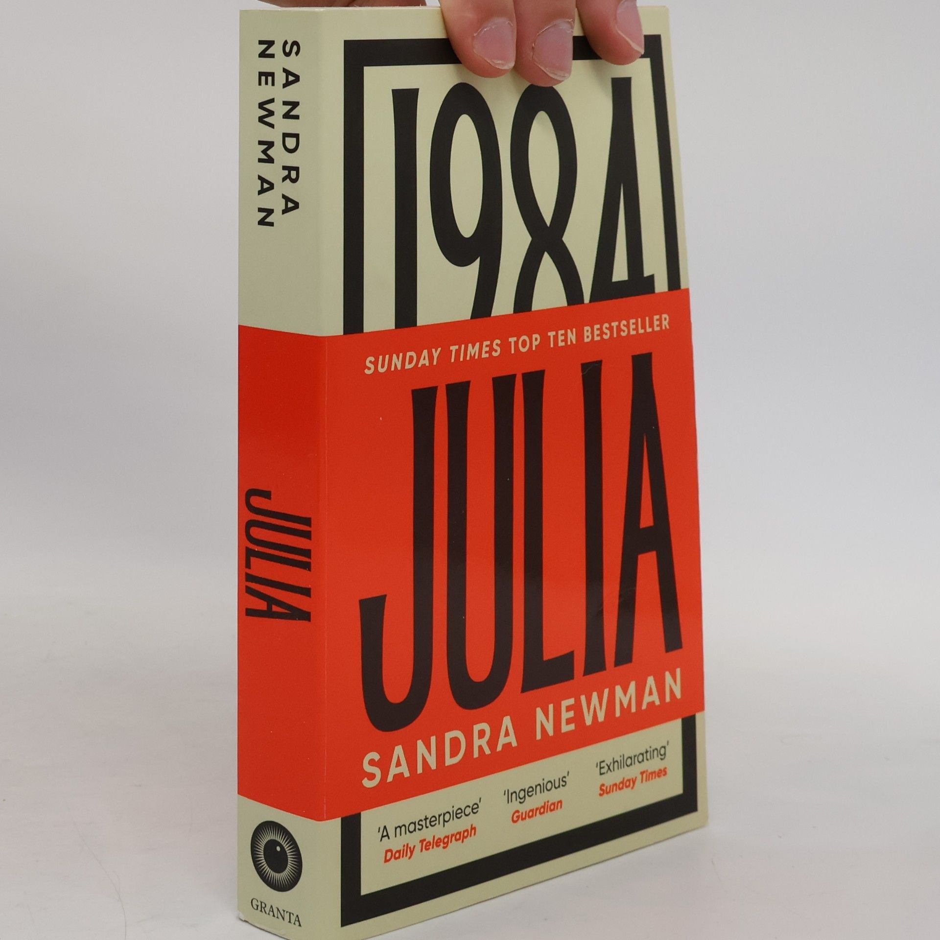 Sandra Newman Julia: The Sunday Times Bestseller