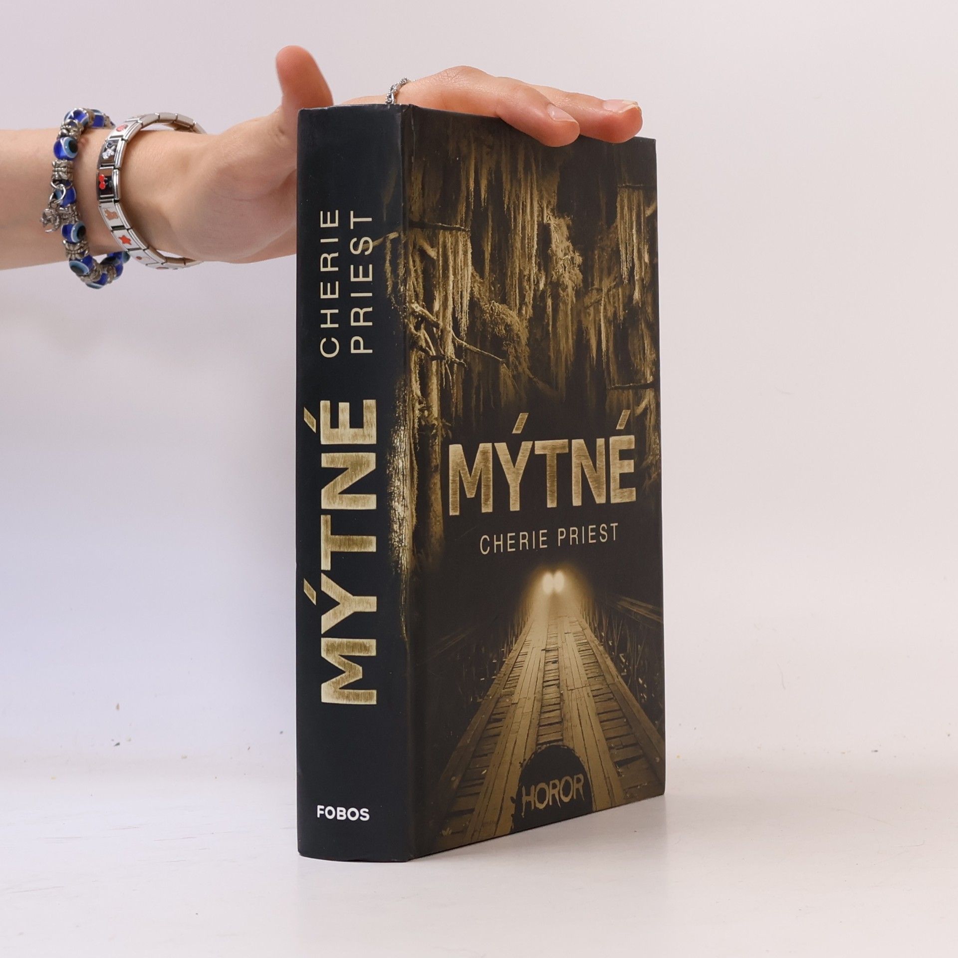 Cherie Priest Mýtné