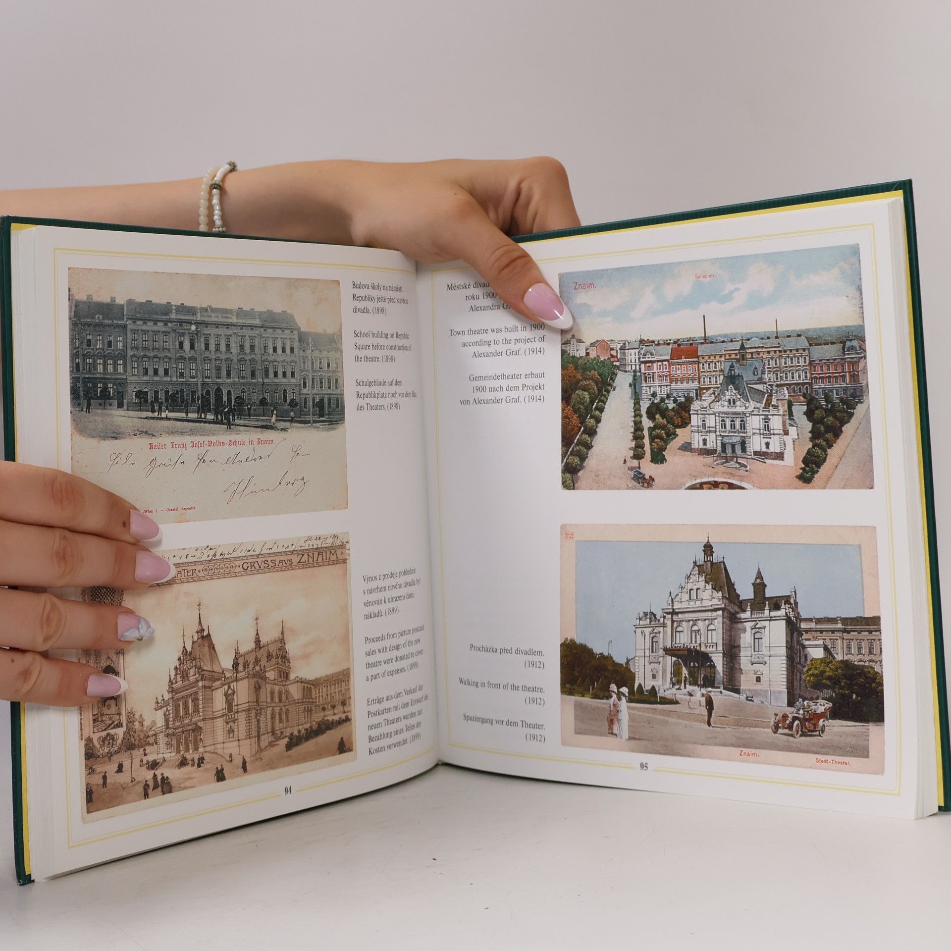 Collectif d'auteurs Znojmo / Kniha historických pohlednic