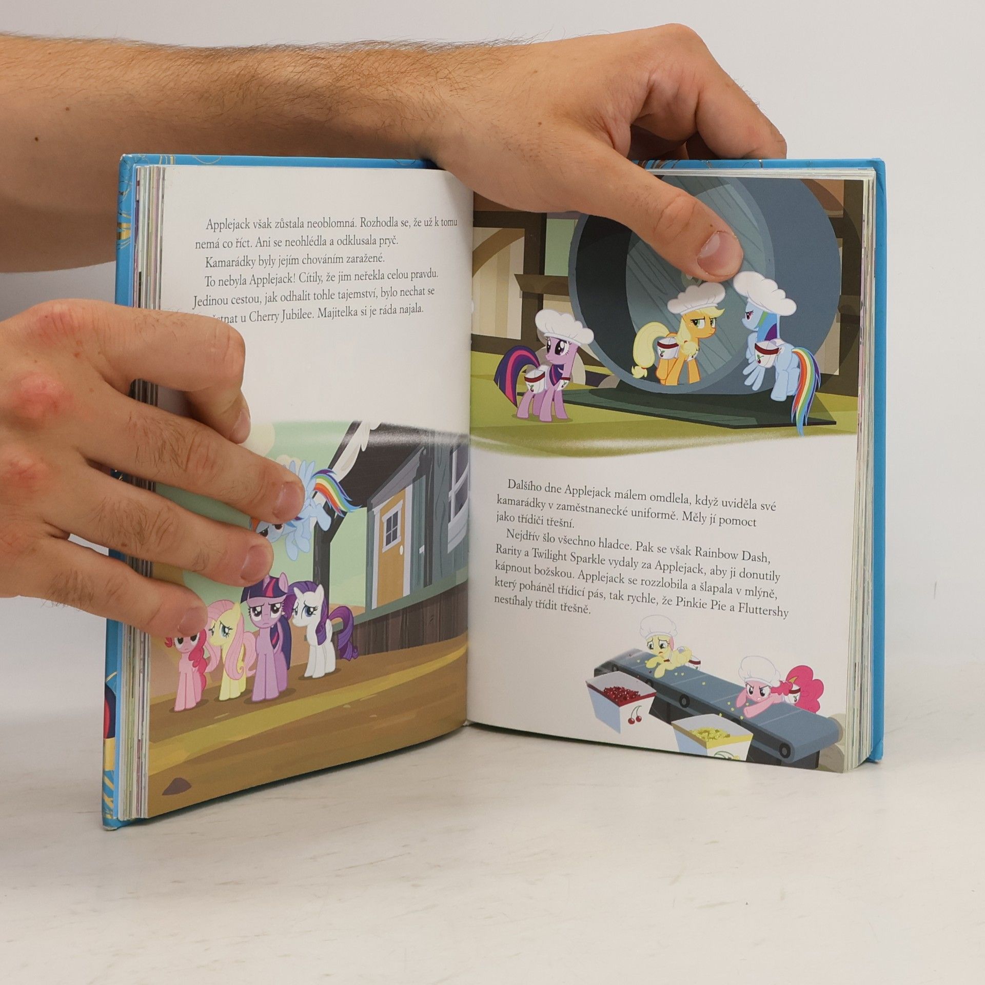 Kolektiv autorů My Little Pony - Zlatá kniha pohádek