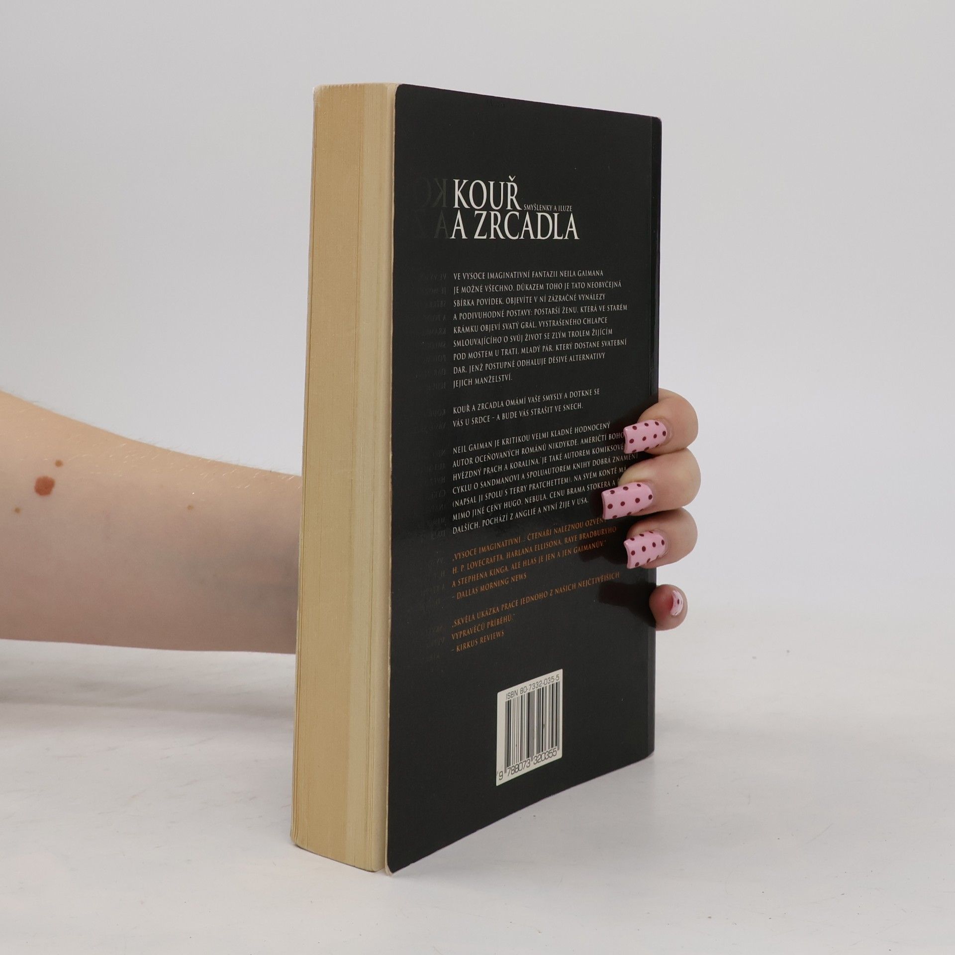 Neil Gaiman Kouř a zrcadla : smyšlenky a iluze