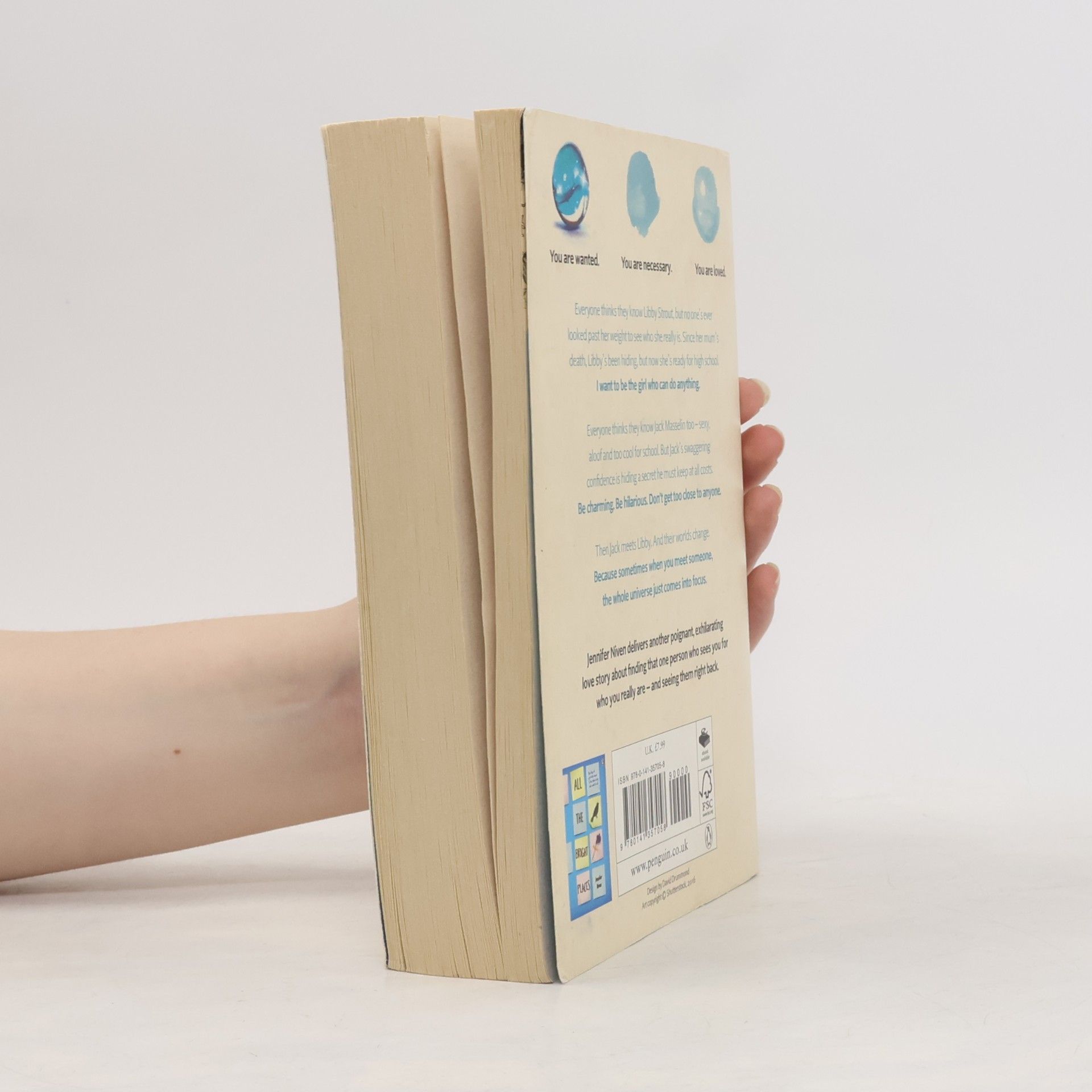 Jennifer Niven Holding Up the Universe