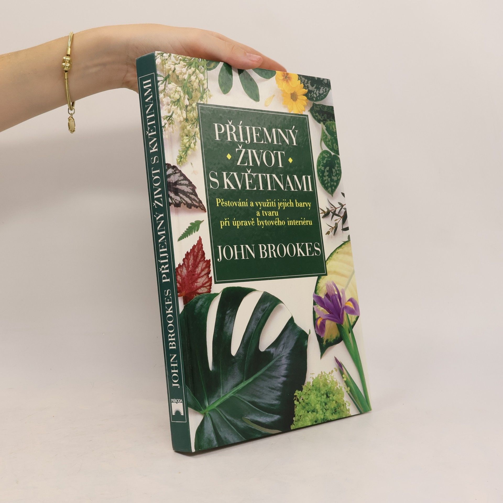 John Brookes Příjemný život s květinami