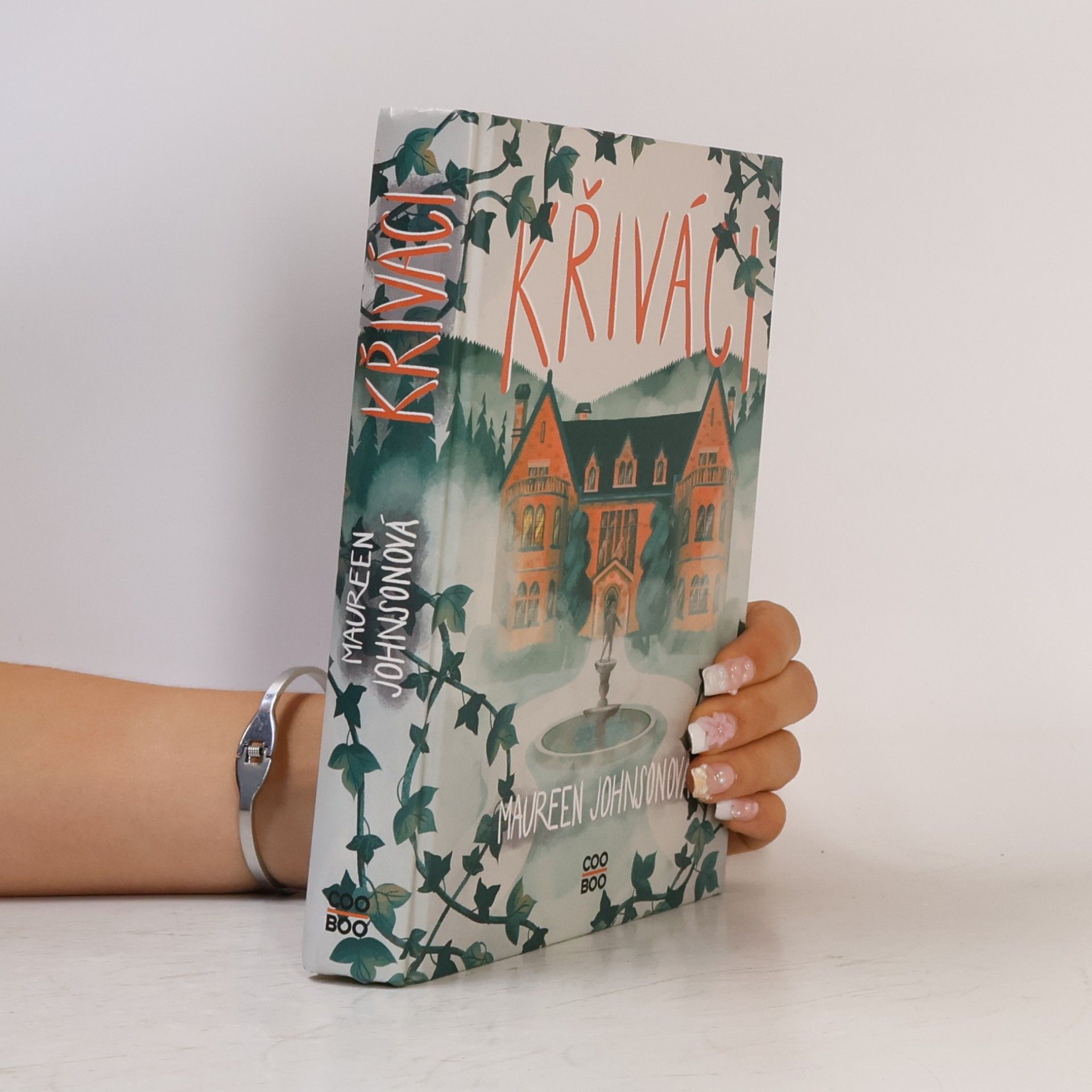 Maureen Johnson Křiváci