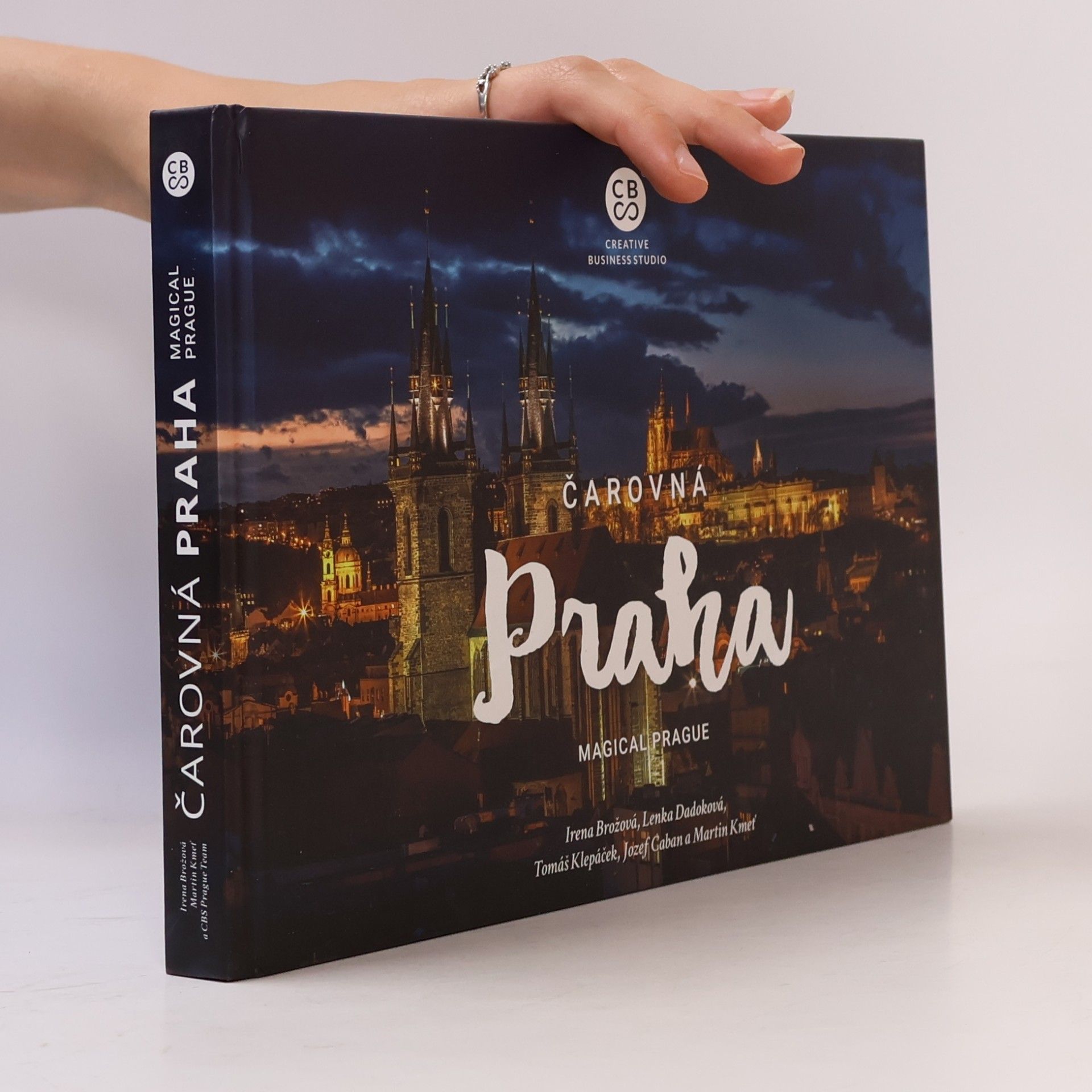 Autorenkollektiv Čarovná Praha. Magical Prague