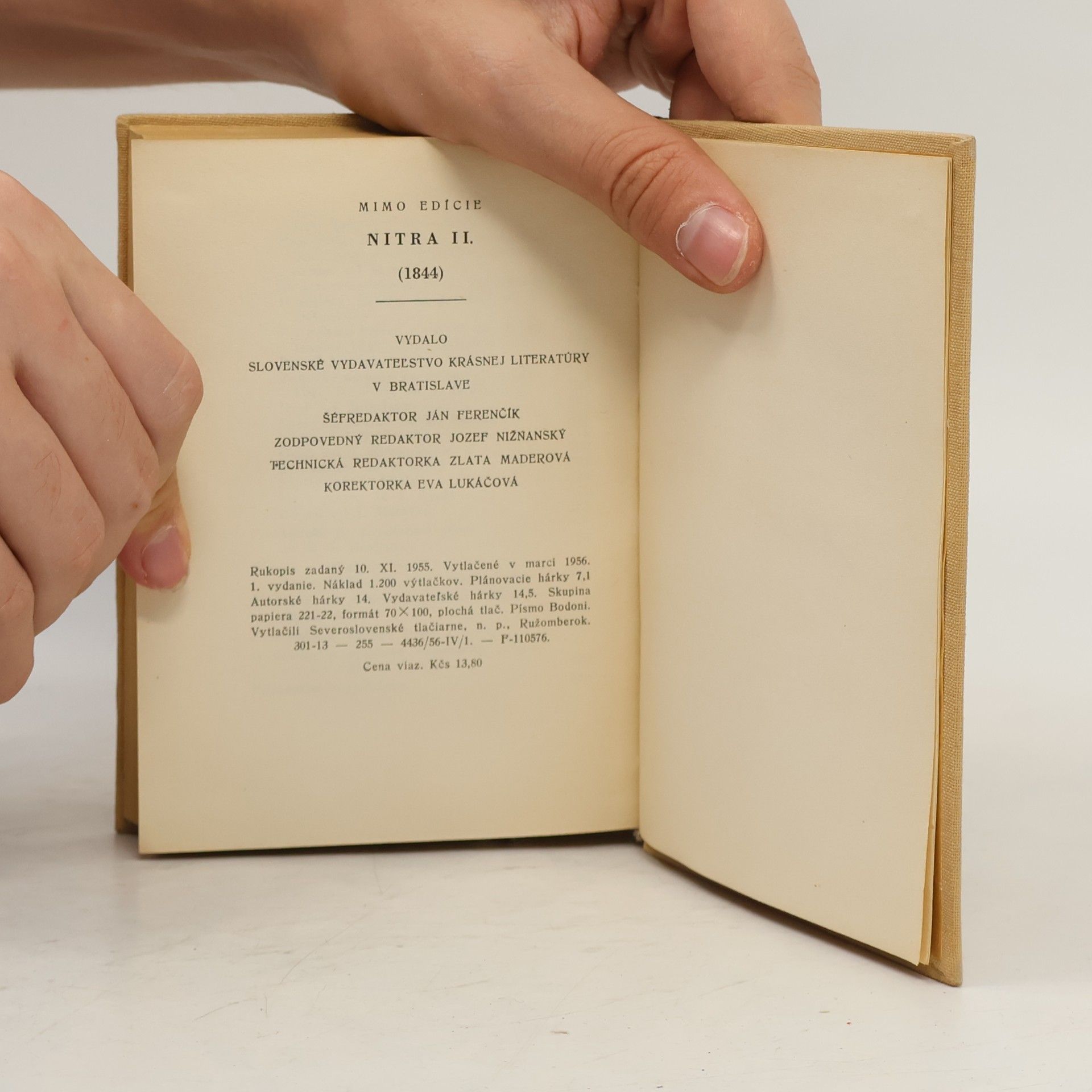 Autores varios Nitra II.