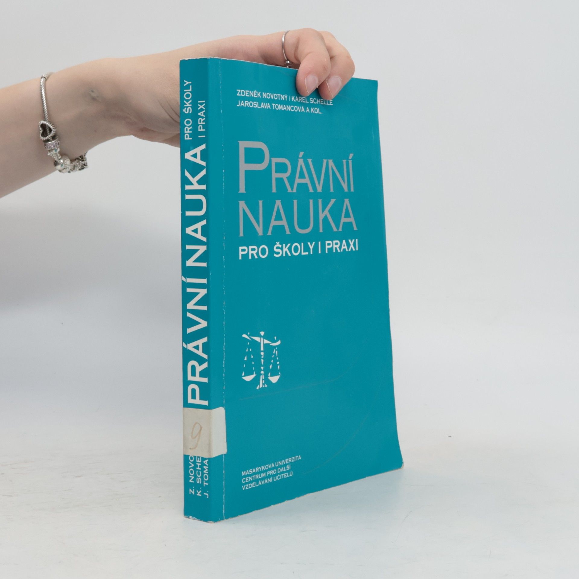 Zdeněk Novotný Právní nauka pro školy i praxi