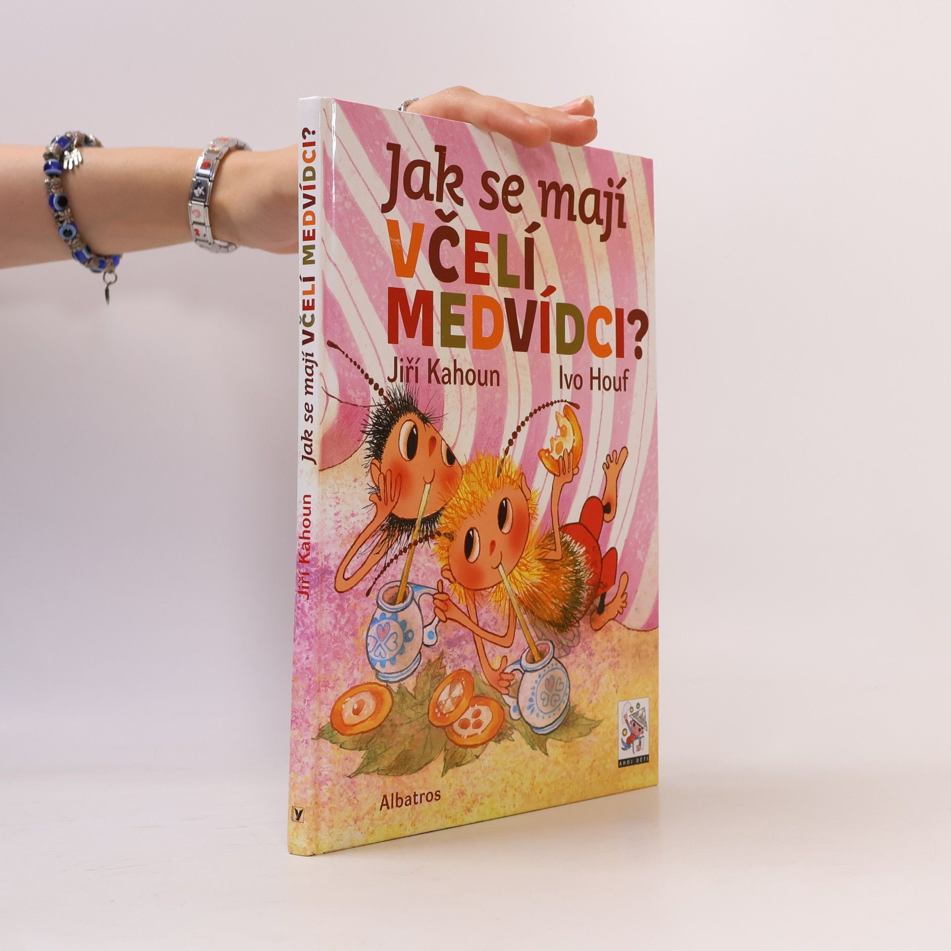 Jak se mají včelí medvídci?