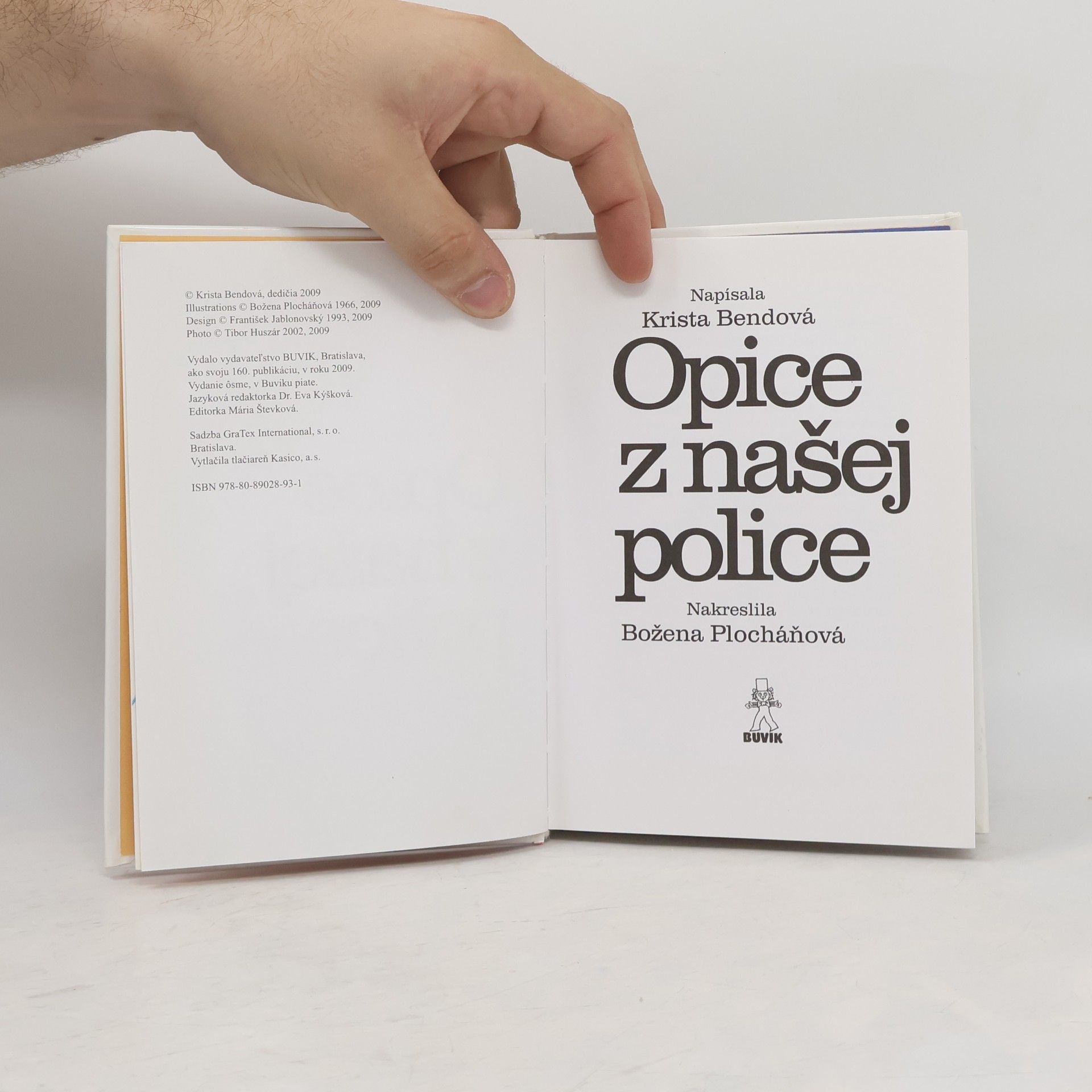 Krista Bendová Opice z našej police