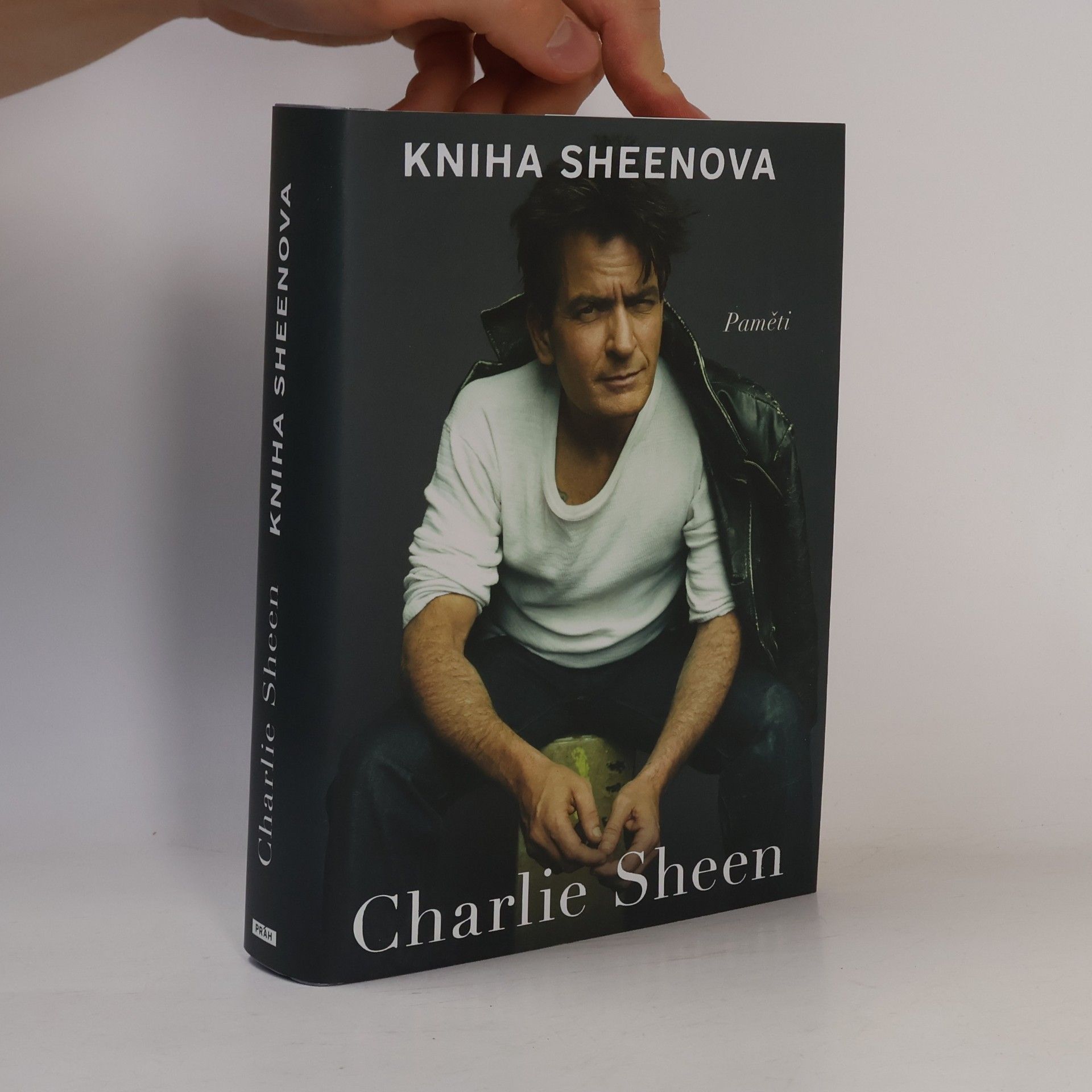 Charlie Sheen Kniha Sheenova