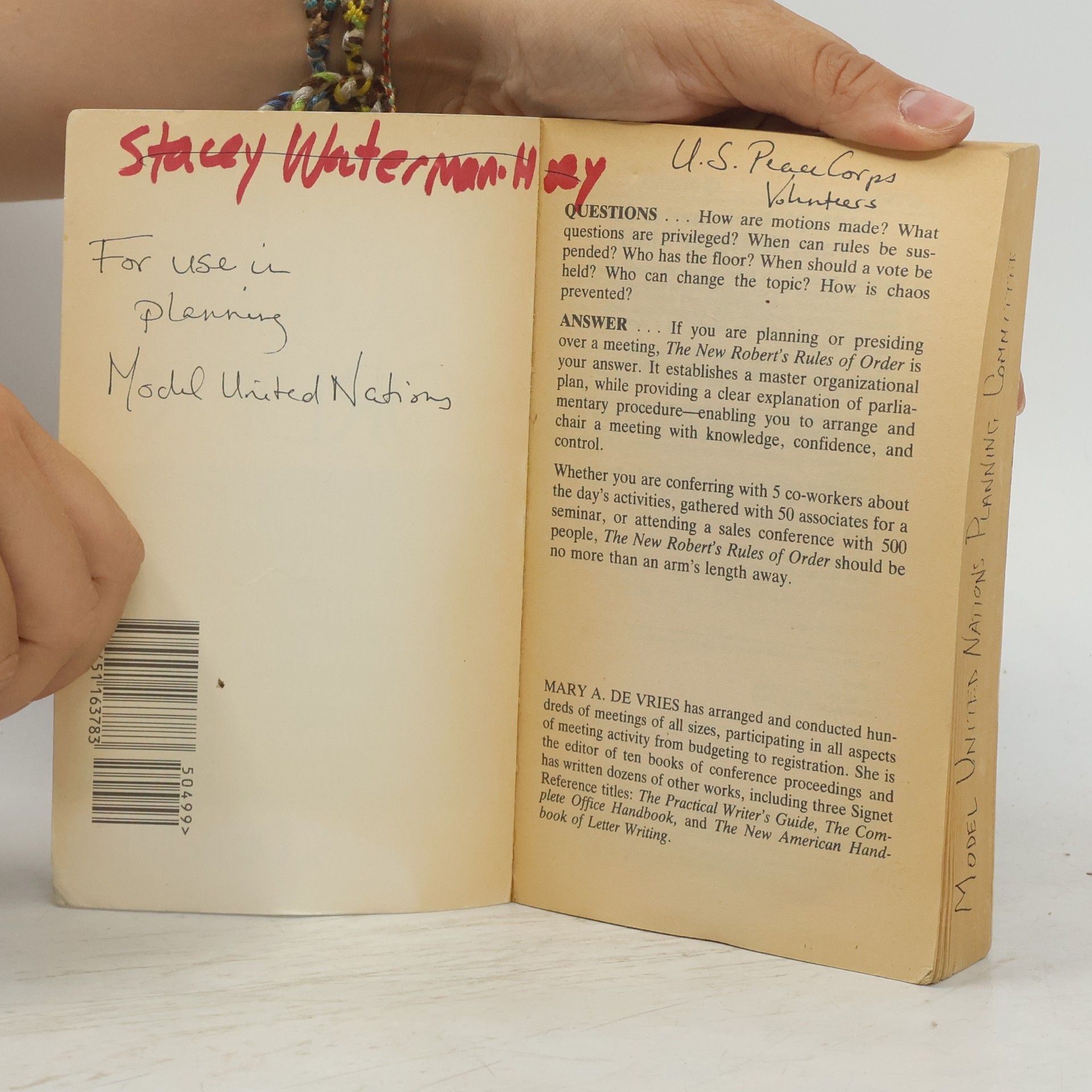 Mary Ann De Vries Signet: The New Robert's Rules of Order