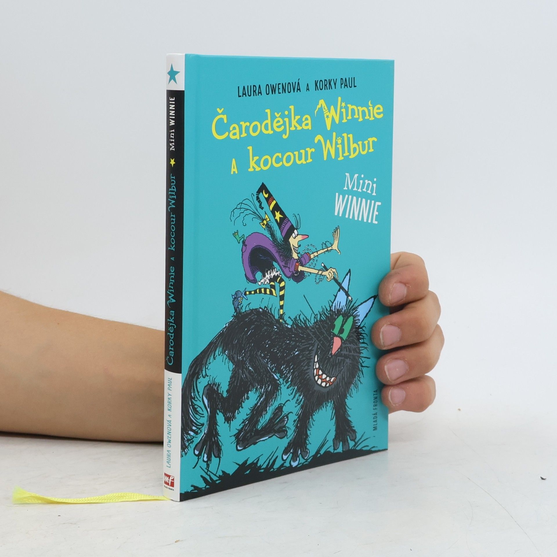 Laura Owen Čarodějka Winnie a kocour Wilbur. Mini Winnie