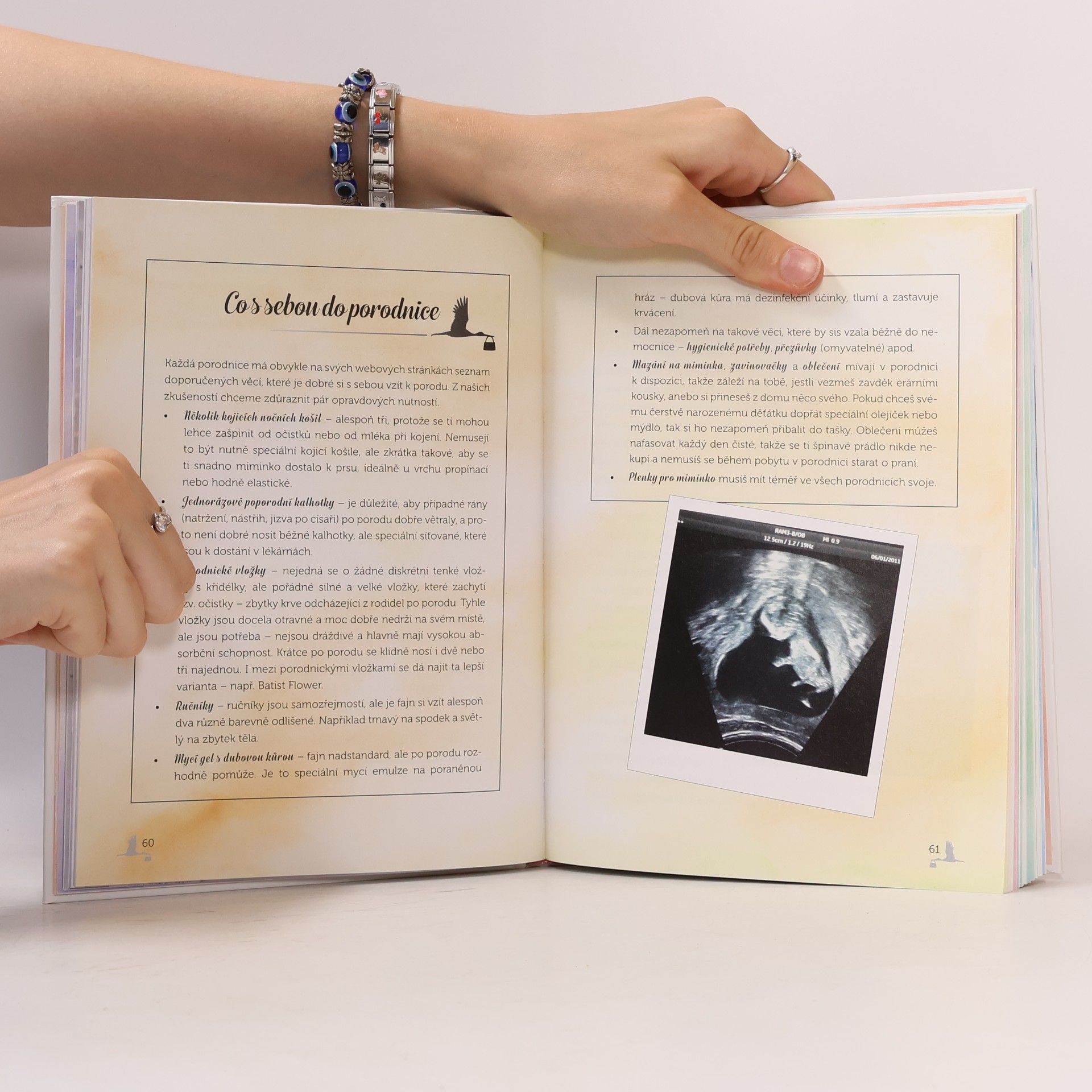 SexyMamas Matky matkám. Tak trochu jiná knížka o mateřství