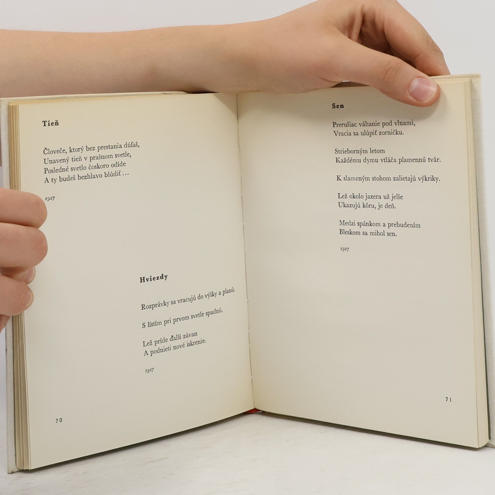 Giuseppe Ungaretti Sny a akordy