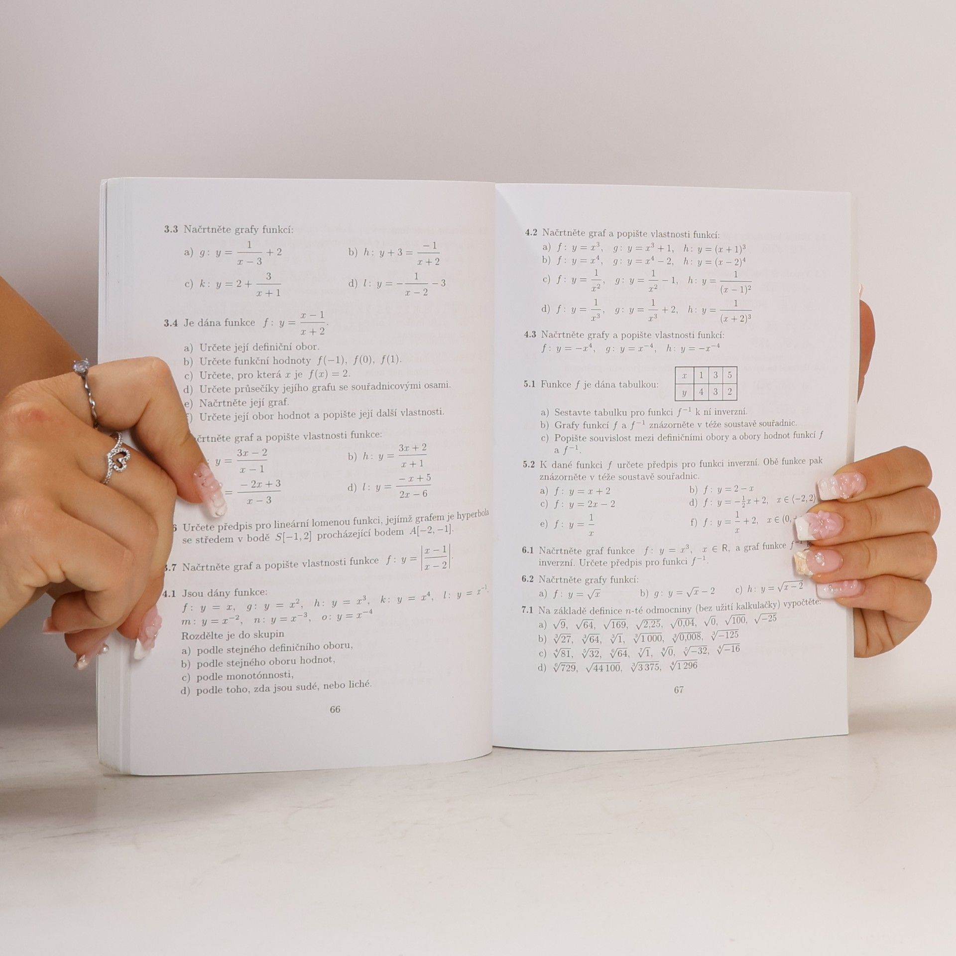 Kolektiv autorů Sbírka úloh z matematiky pro střední školy. Maturitní minimum