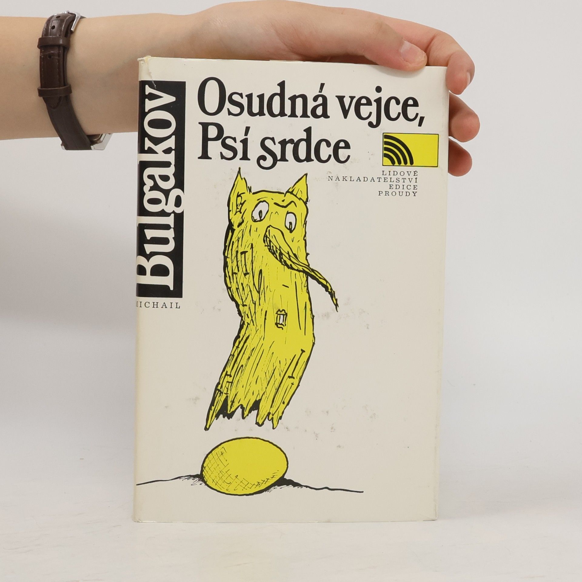 Mikhail Afanasyevich Bulgakov Osudná vejce. Psí srdce