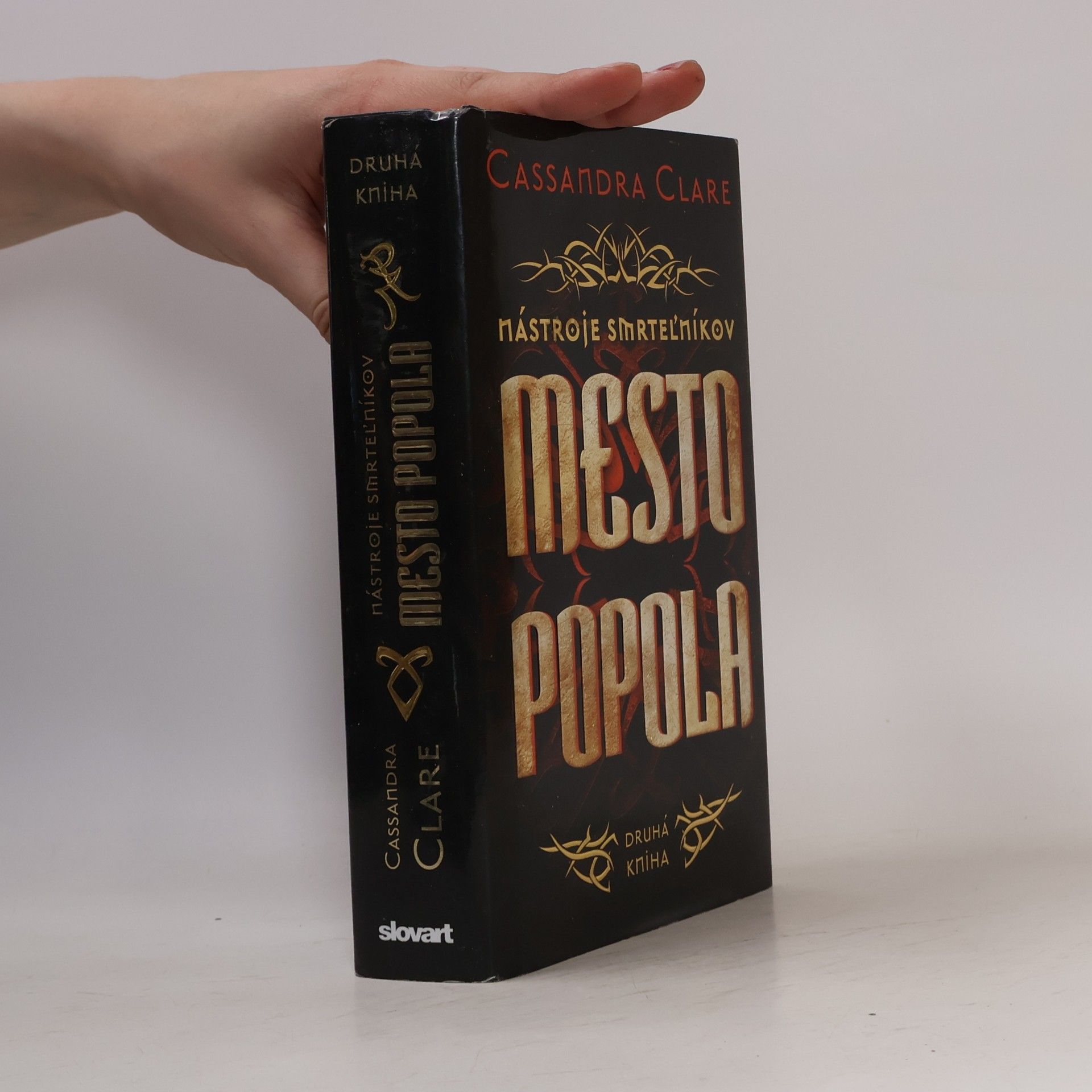 Cassandra Clare Mesto popola