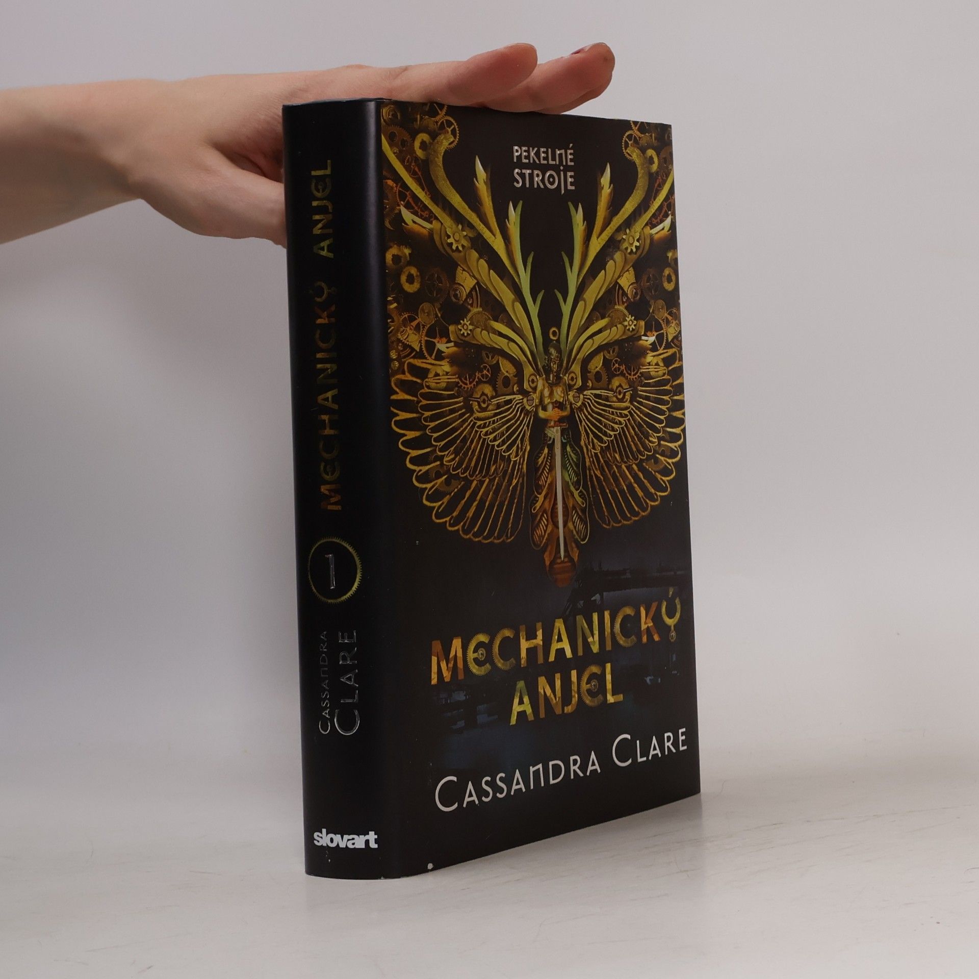 Cassandra Clare Mechanický anjel