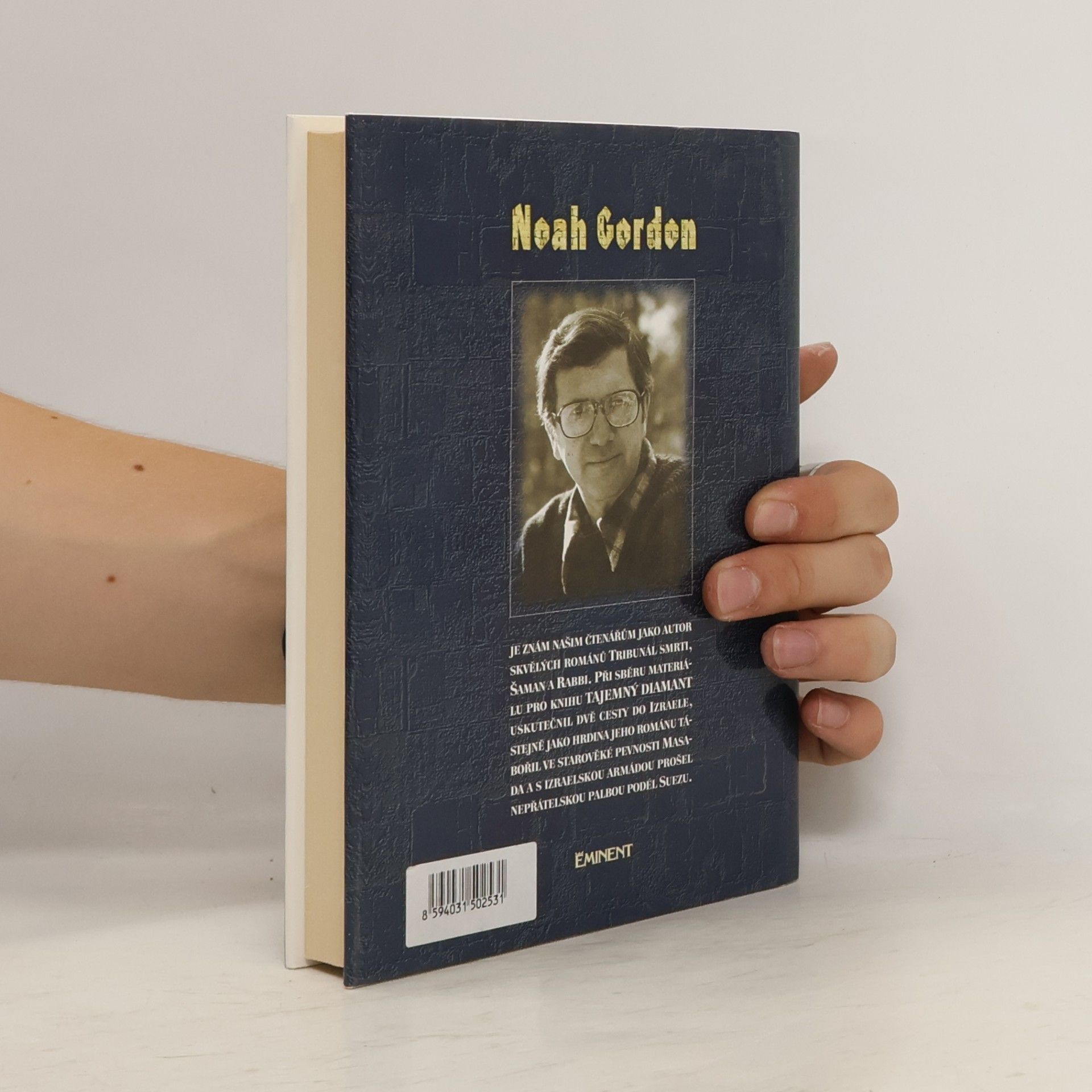 Noah Gordon Tajemný diamant
