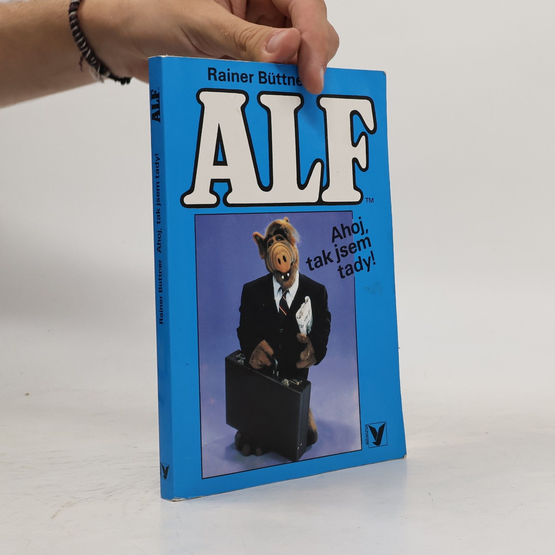 Rainer Büttner Alf. Ahoj, tak jsem tady!