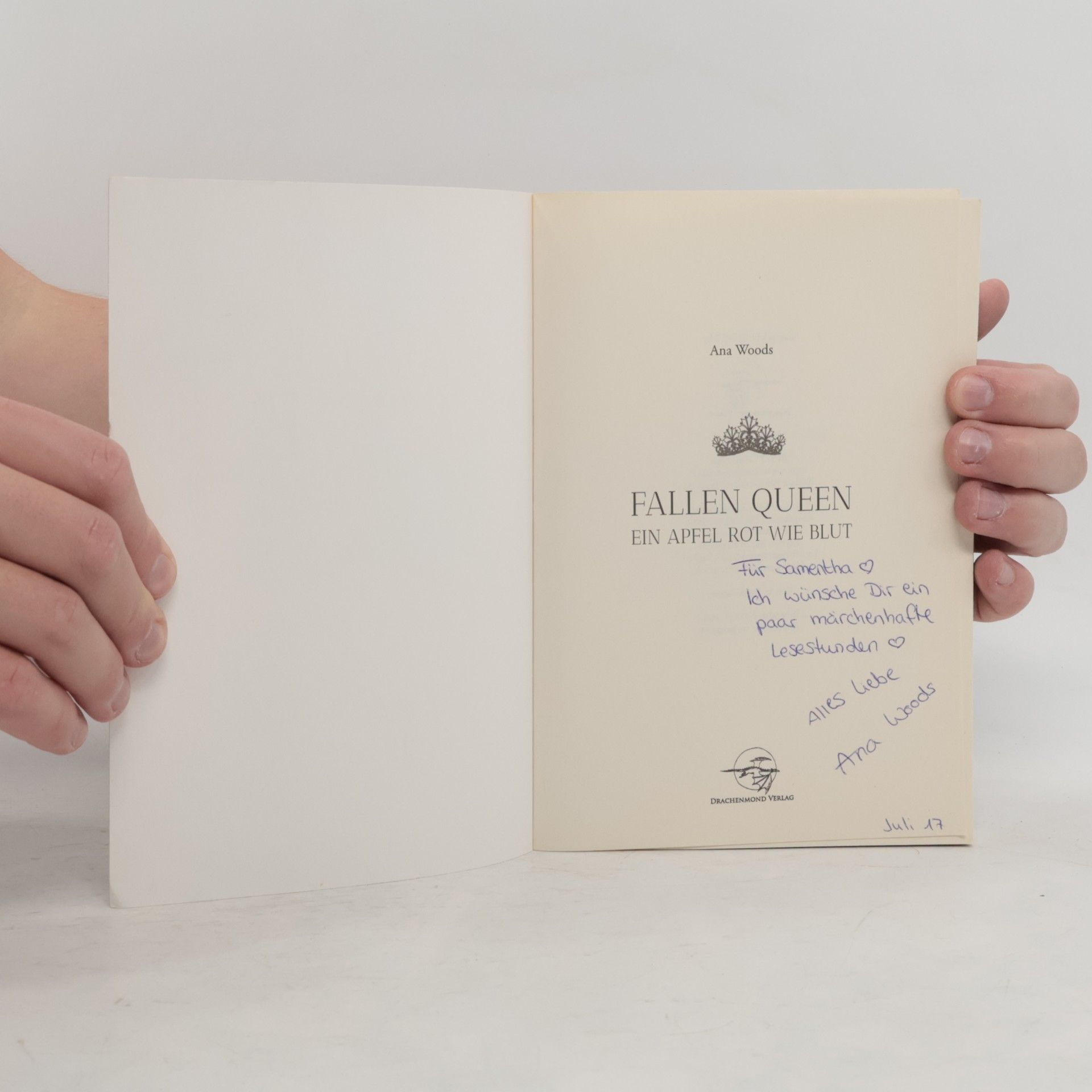 Ana Woods Fallen Queen - ein Apfel, rot wie Blut