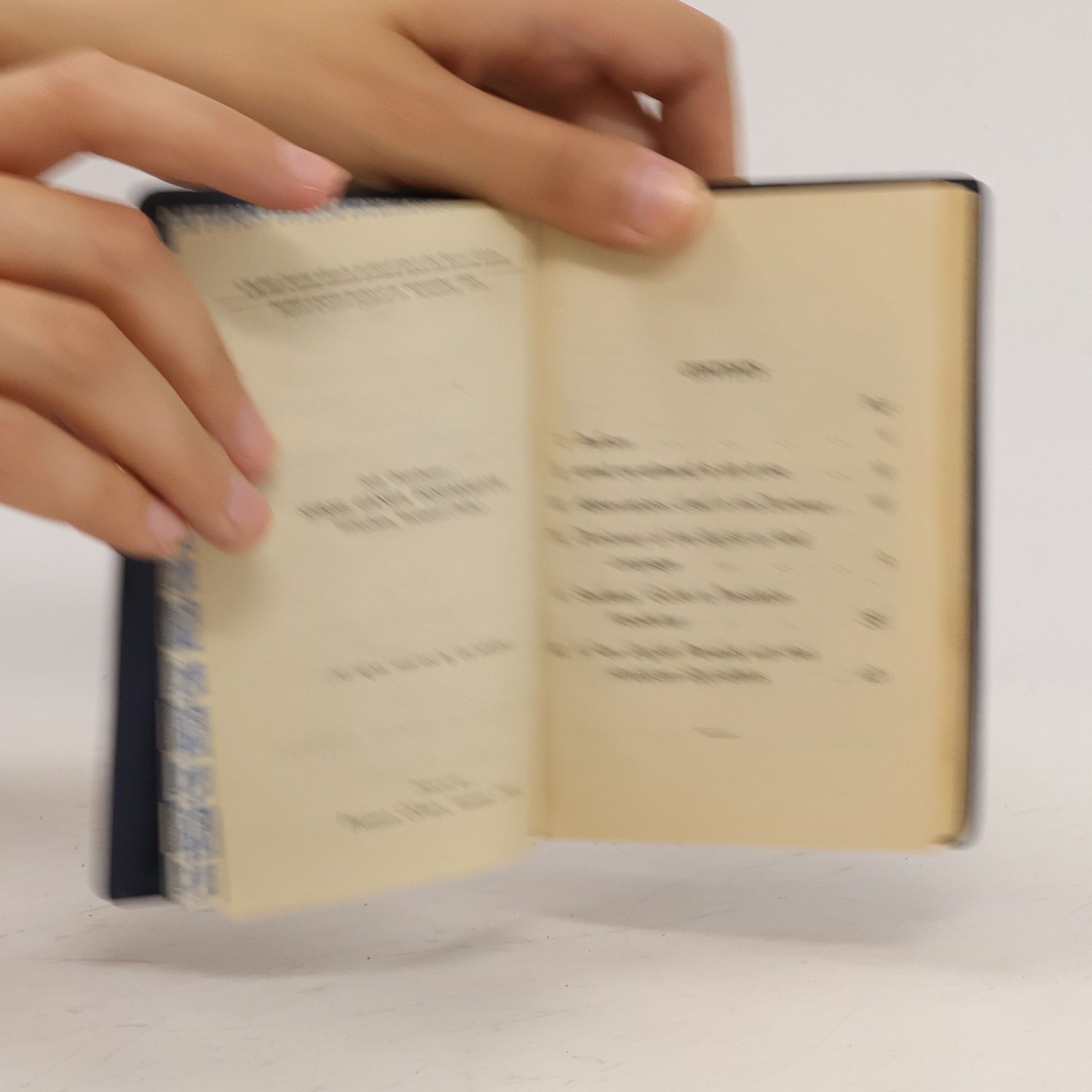 Bhola Nath Roy Bhargava´s Pocket Dictionary English-Hindi